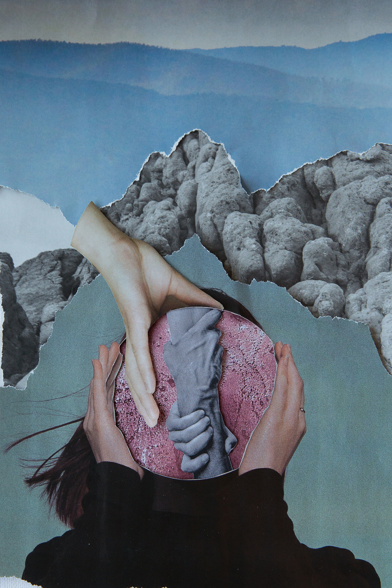 Выставка ''Черный ящик'' с 16 марта по 16 апреля 2021 года