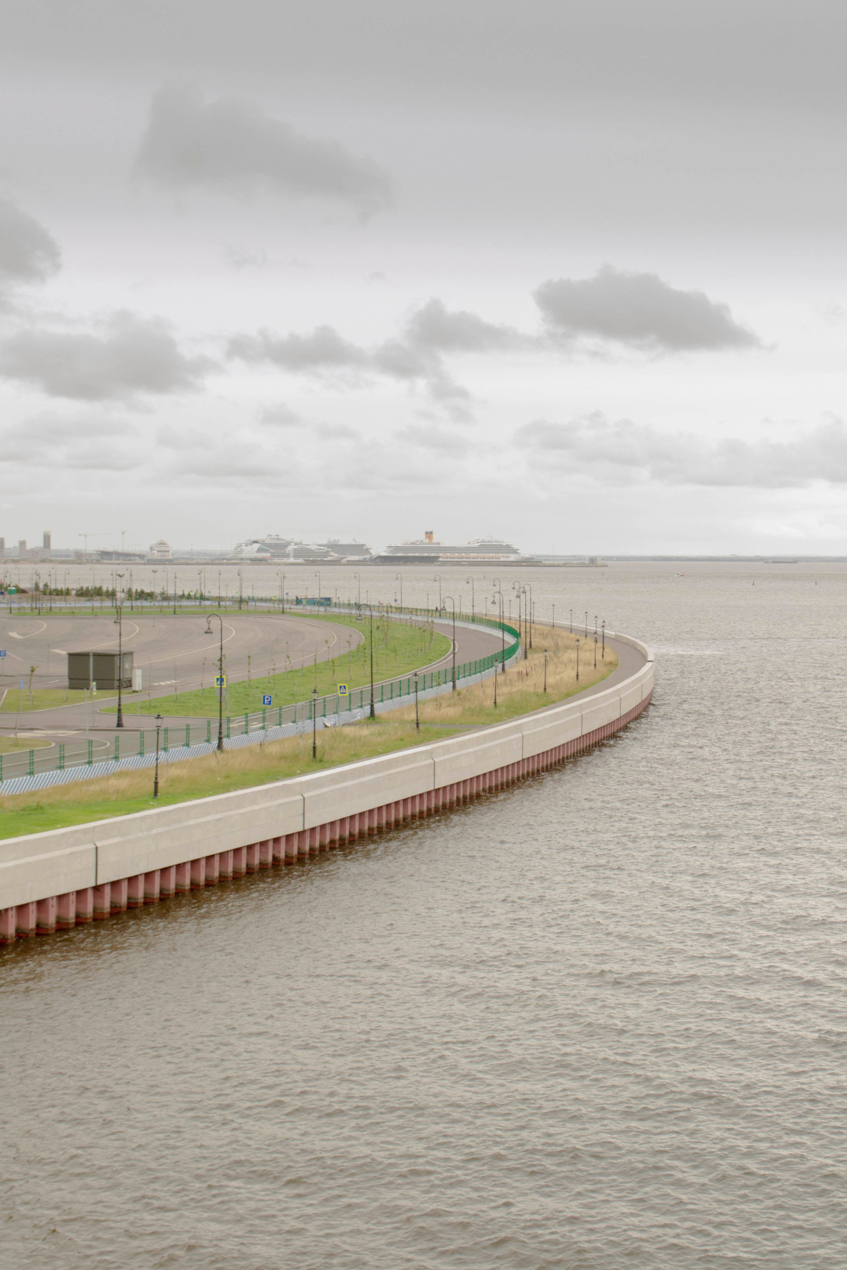 By the sea. Valerii Konkov