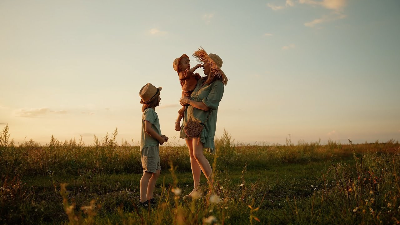 ВИДЕО. Фотограф и видеограф в Москве Влада Рагузина