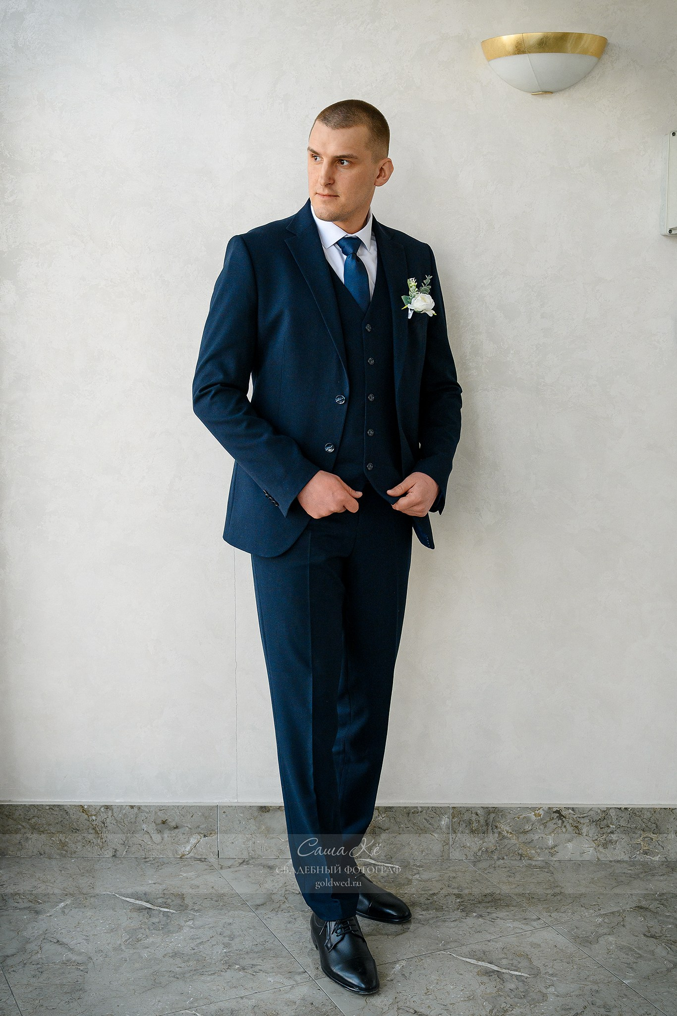 Свадебная фотосессия С&А на Садовой, 19. Свадебный, семейный и event фотограф в Новосибирске и Новосибирской области Саша Кё