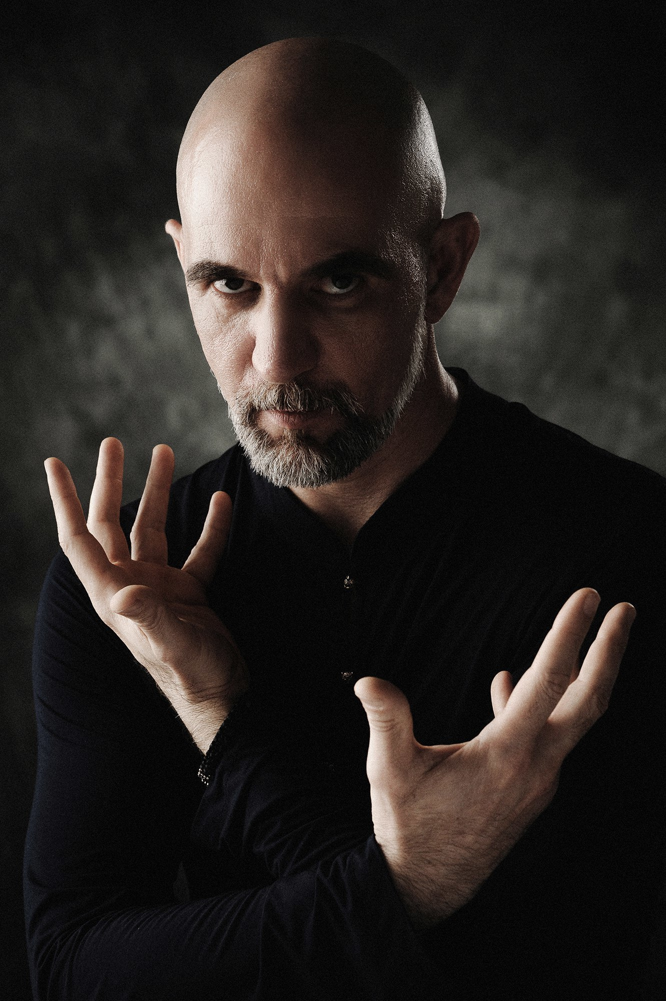 Мужской портрет. Фотограф Русанова Анастасия Майкоп Краснодар Краснодарский край