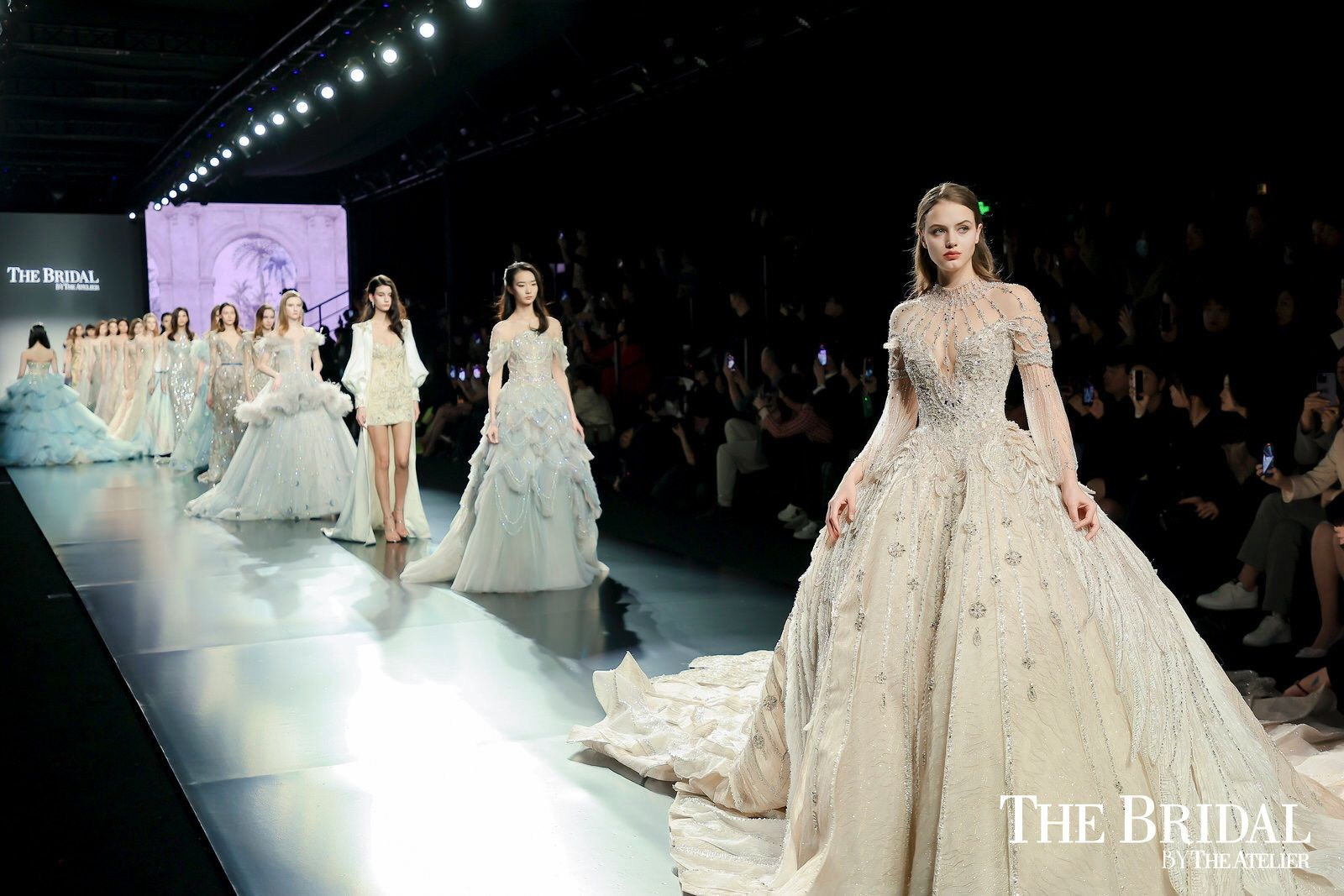 Modeling agency TM MODELS