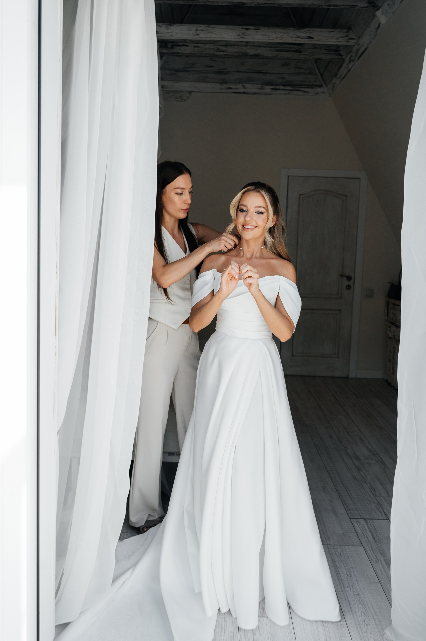 О стилисте. Свадебный визажист и стилист по прическам в Москве