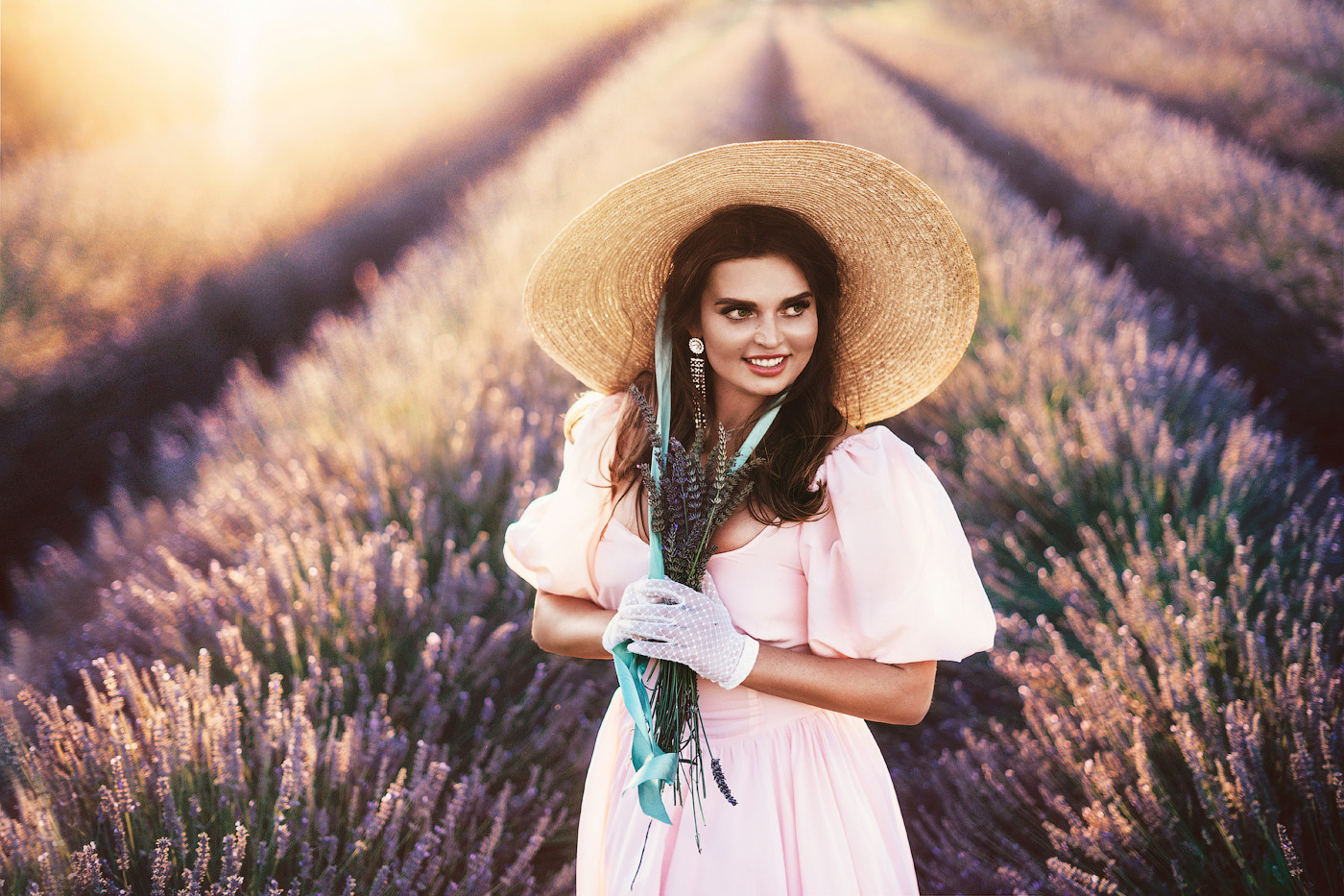  Фотосессия в лавандовом поле от Алеси Энберт