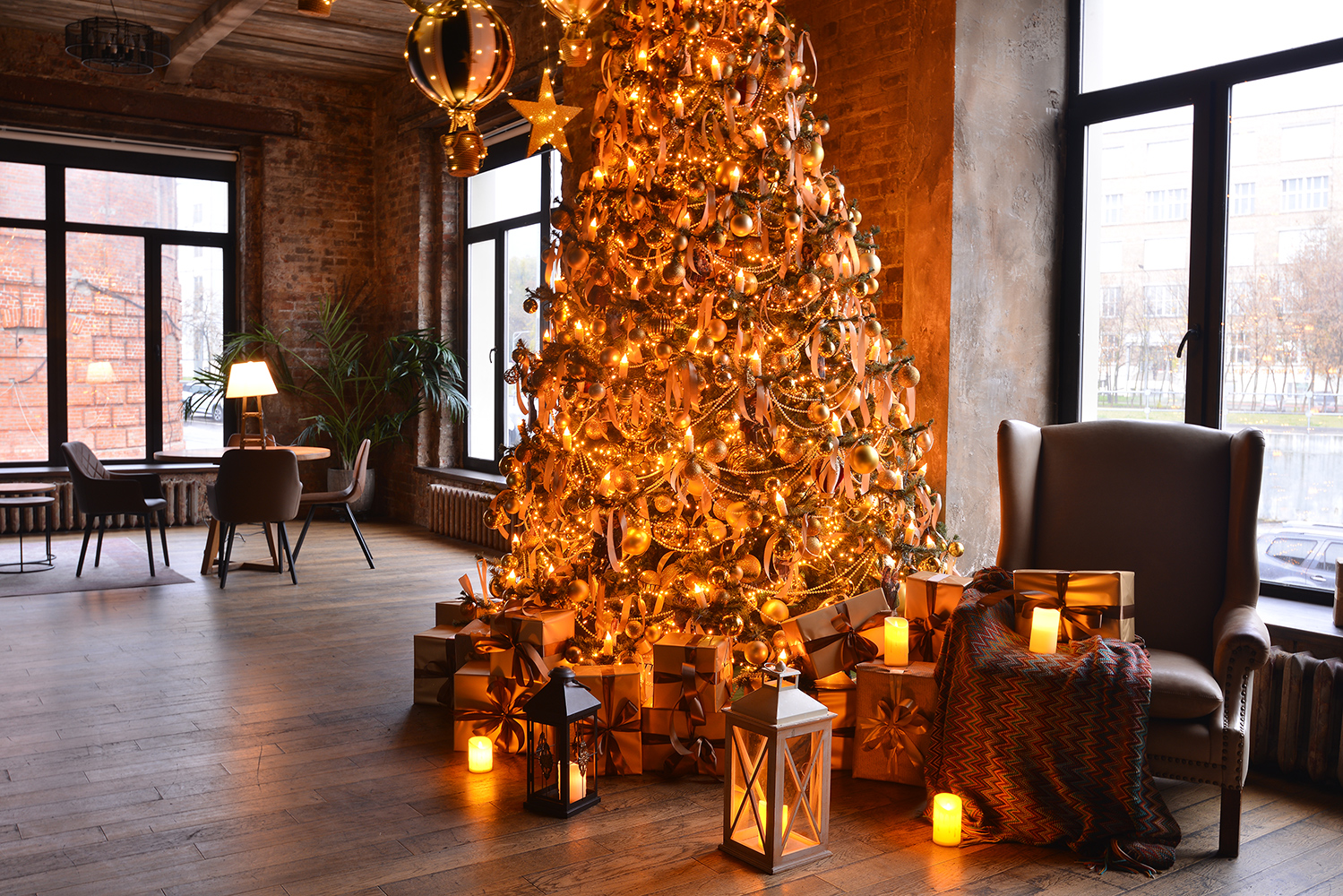 Где сделать красивую новогоднюю фотосессию в Москве, Мой личный рейтинг студий для праздничных съёмок, Фотостудии с атмосферой уюта и волшебства, Необычные локации для креативных новогодних кадров, Как выбрать студию под ваш стиль и настроение, новогодняя фотосессия в Москве, фотостудия для новогодней съёмки, лучшие фотостудии Москвы, новогодние фотостудии Москва, где сделать новогодние фото, фотостудии для бренд-съёмки, фотосессия в новогодней студии, идеи для новогодней фотосессии, бренд-фотограф Москва, фотосессия в студии Москва, rina_sphoto, Катерина Сысуева, Рина Сысуева, фотограф в Москве, бренд-фотограф для экспертов, Cross Studio