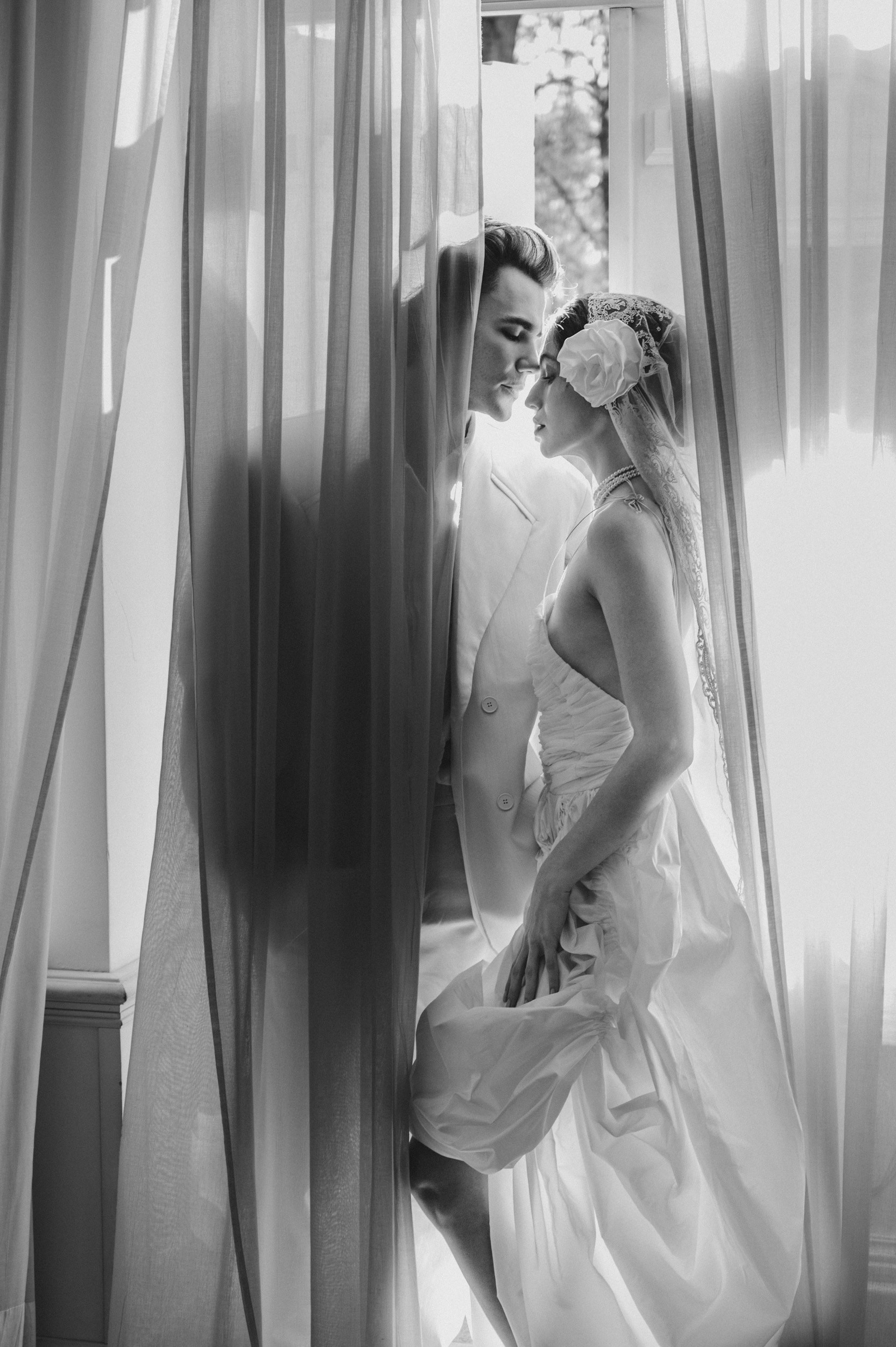 Свадебный фотограф в Белгороде, Воронеже, Алексеевке, Старом Осколе, Губкине, Россоши