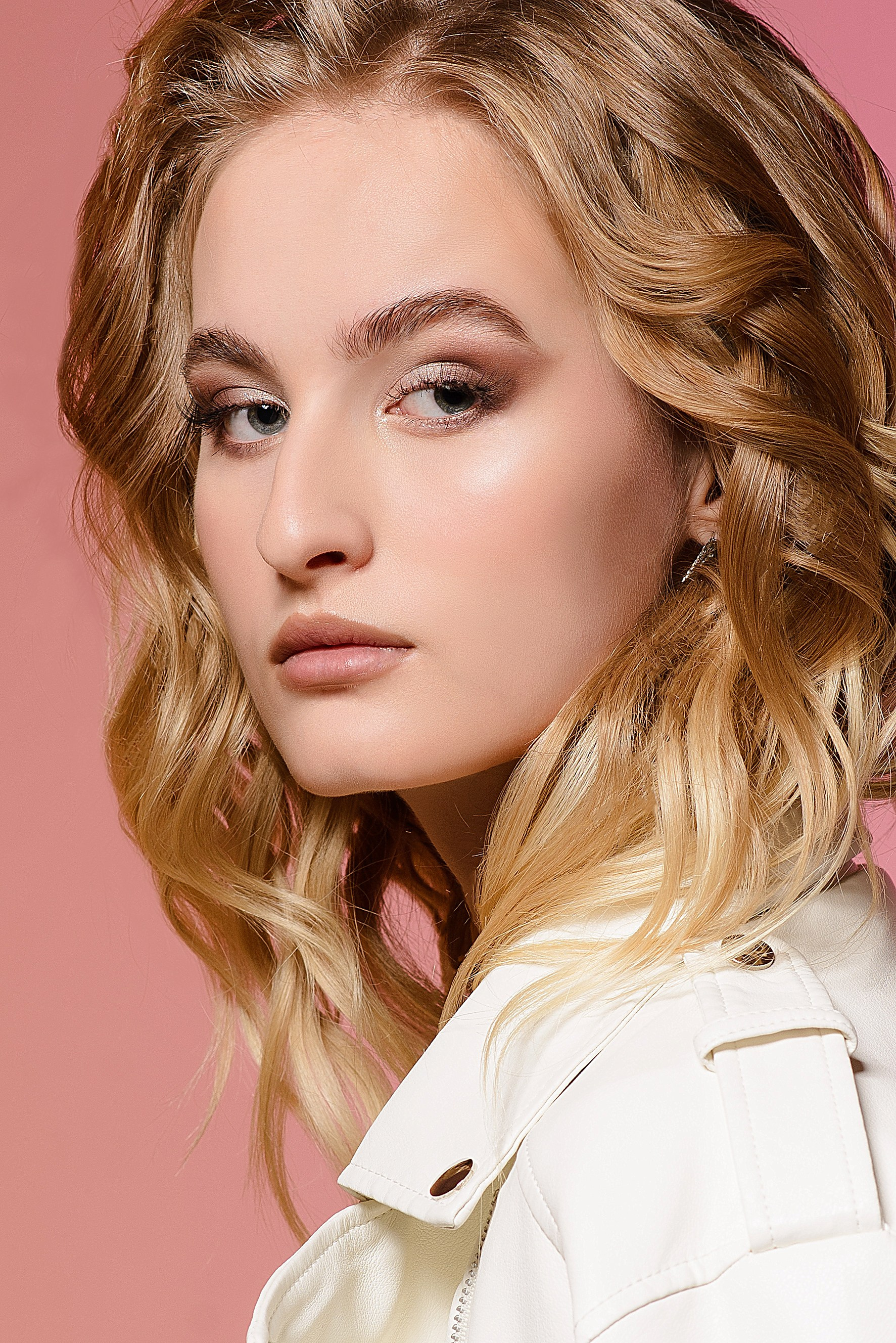 Соня Поморцева.