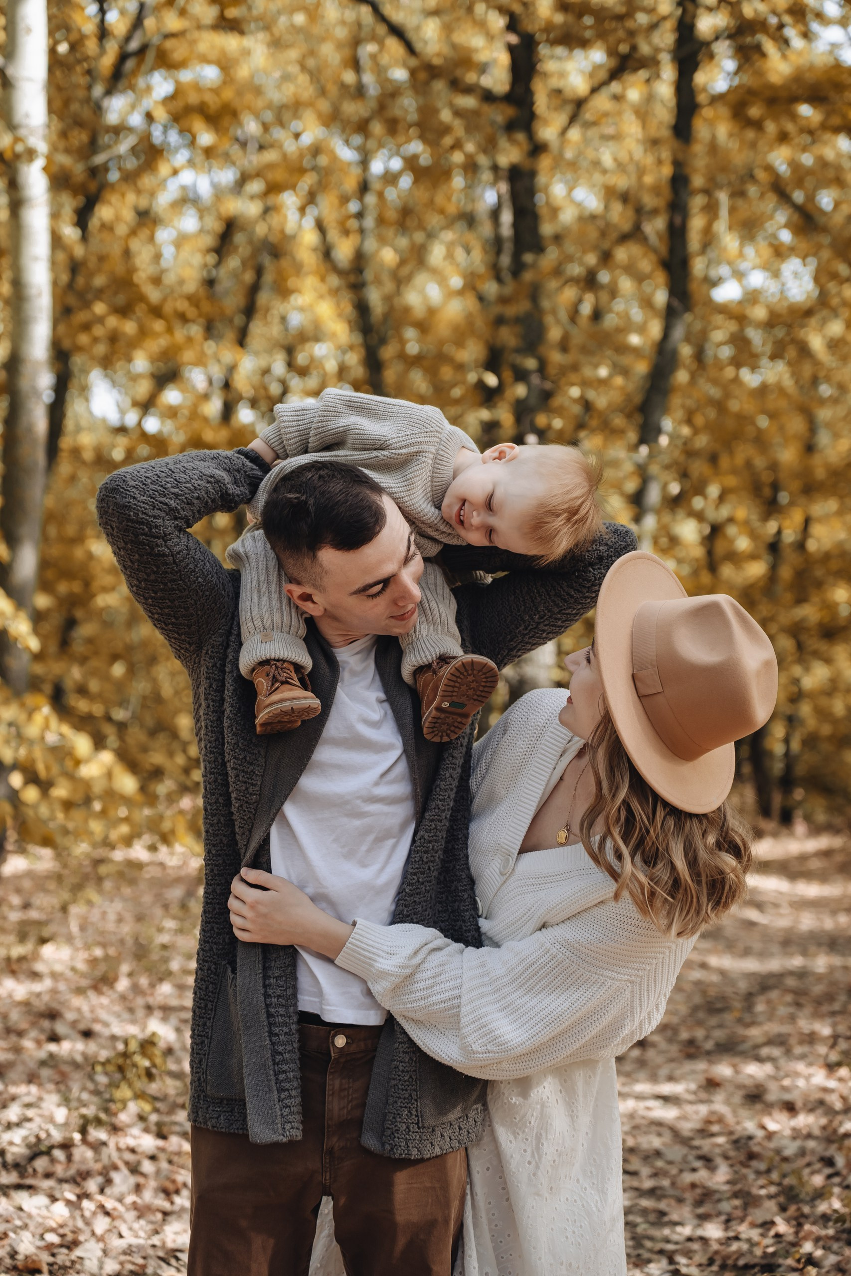Осенний лес. Семейный и свадебный фотограф в Саратове Евангелина Штах