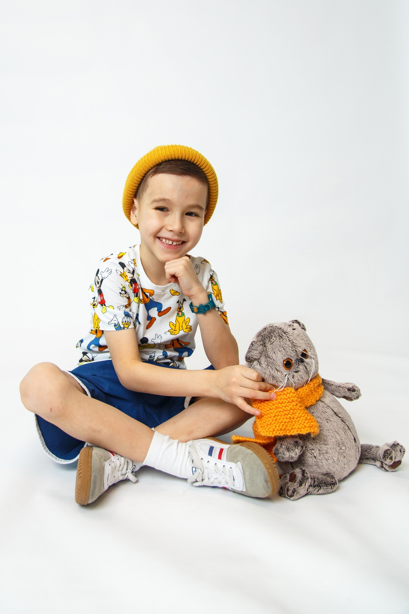 Выпускные альбомы. Akhmadeevmedia.ru