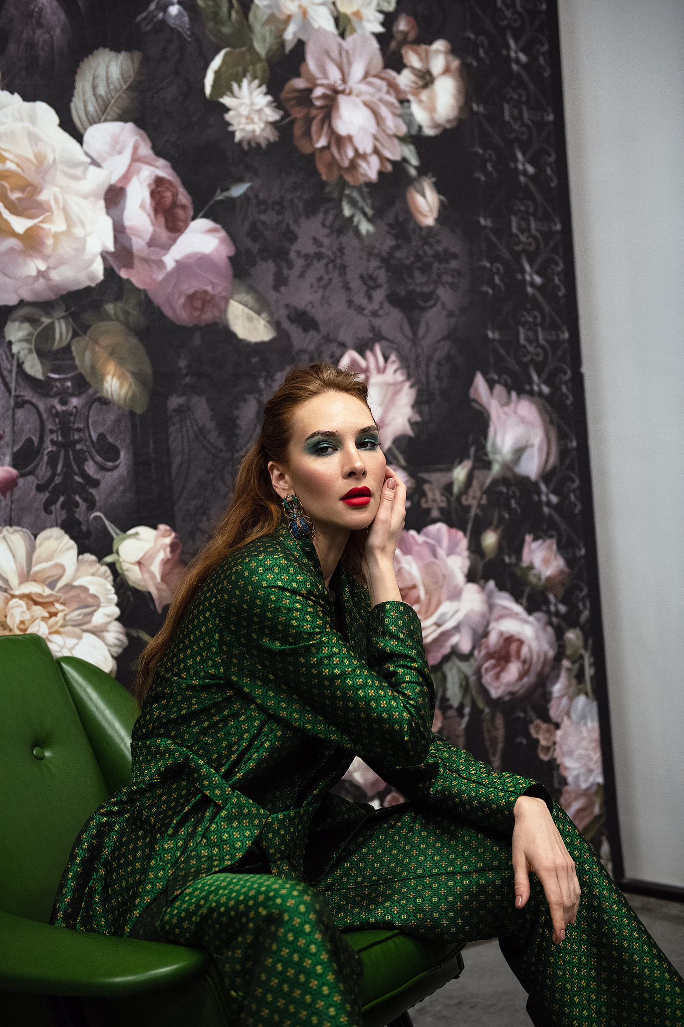 Фотограф Воронеж Елена Николайчик. Портретный фотограф, имиджевая фотосессия, контент, контентная фотосессия, студийная фотосессия.