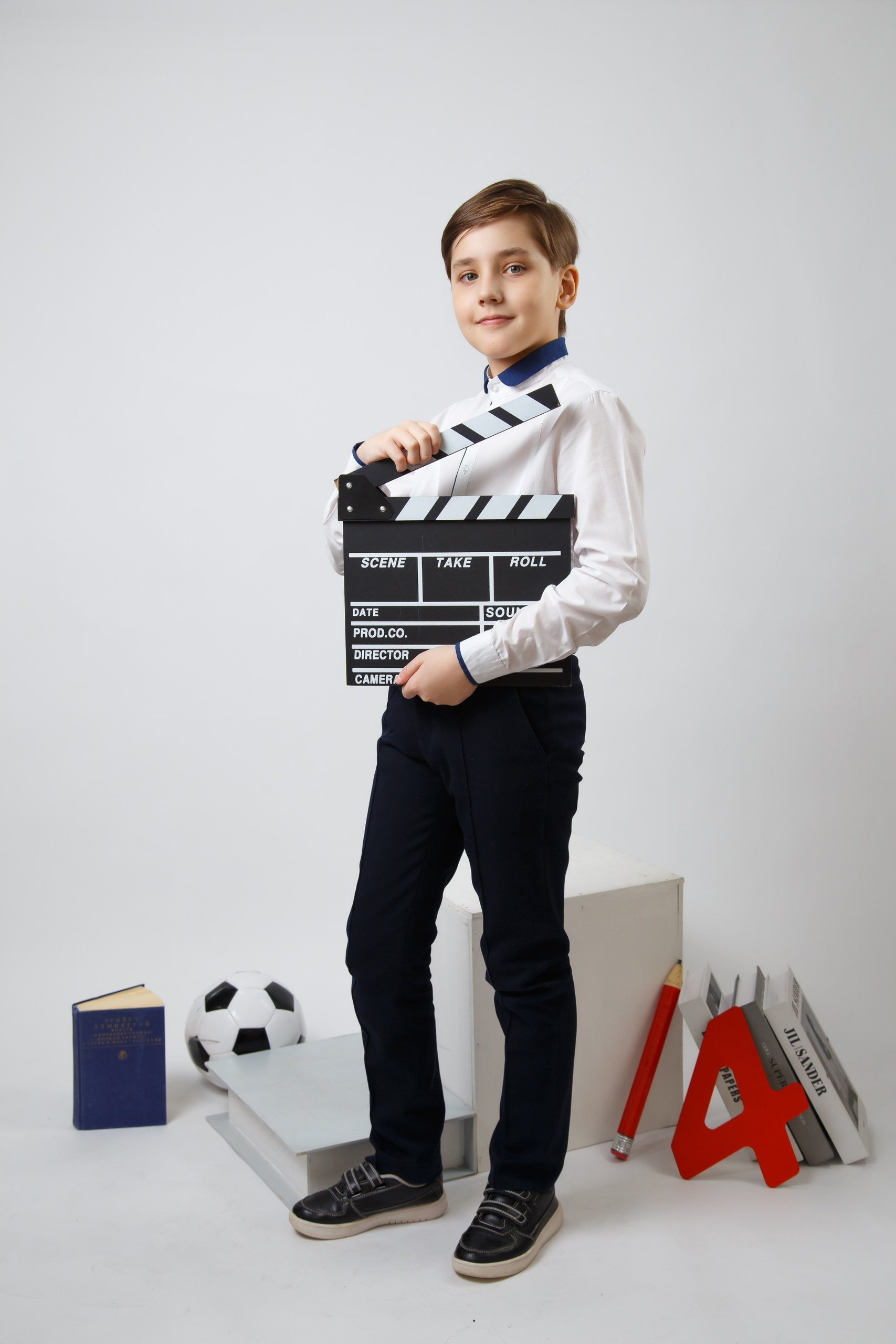 Выпускные альбомы. Akhmadeevmedia.ru