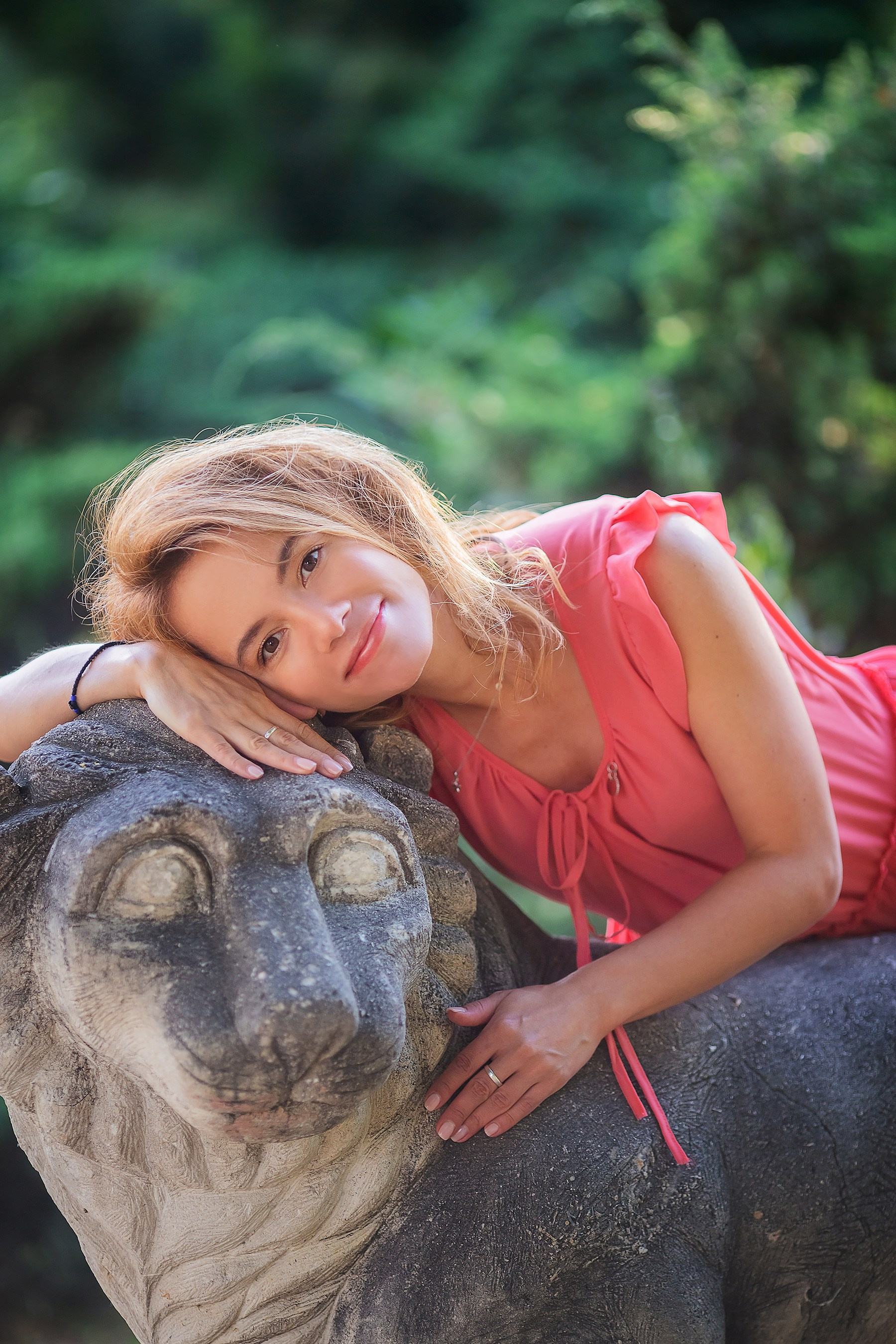 דיוקן / תוכן. צלם ואמן ילדים ומשפחה