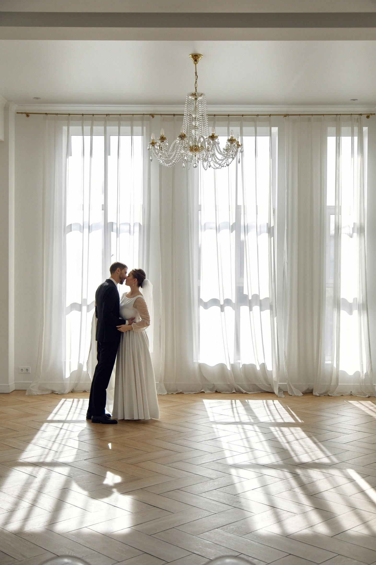 Специалисты свадебной индустрии Челябинска. Фотограф Челябинск — Кирилл Устюжанин