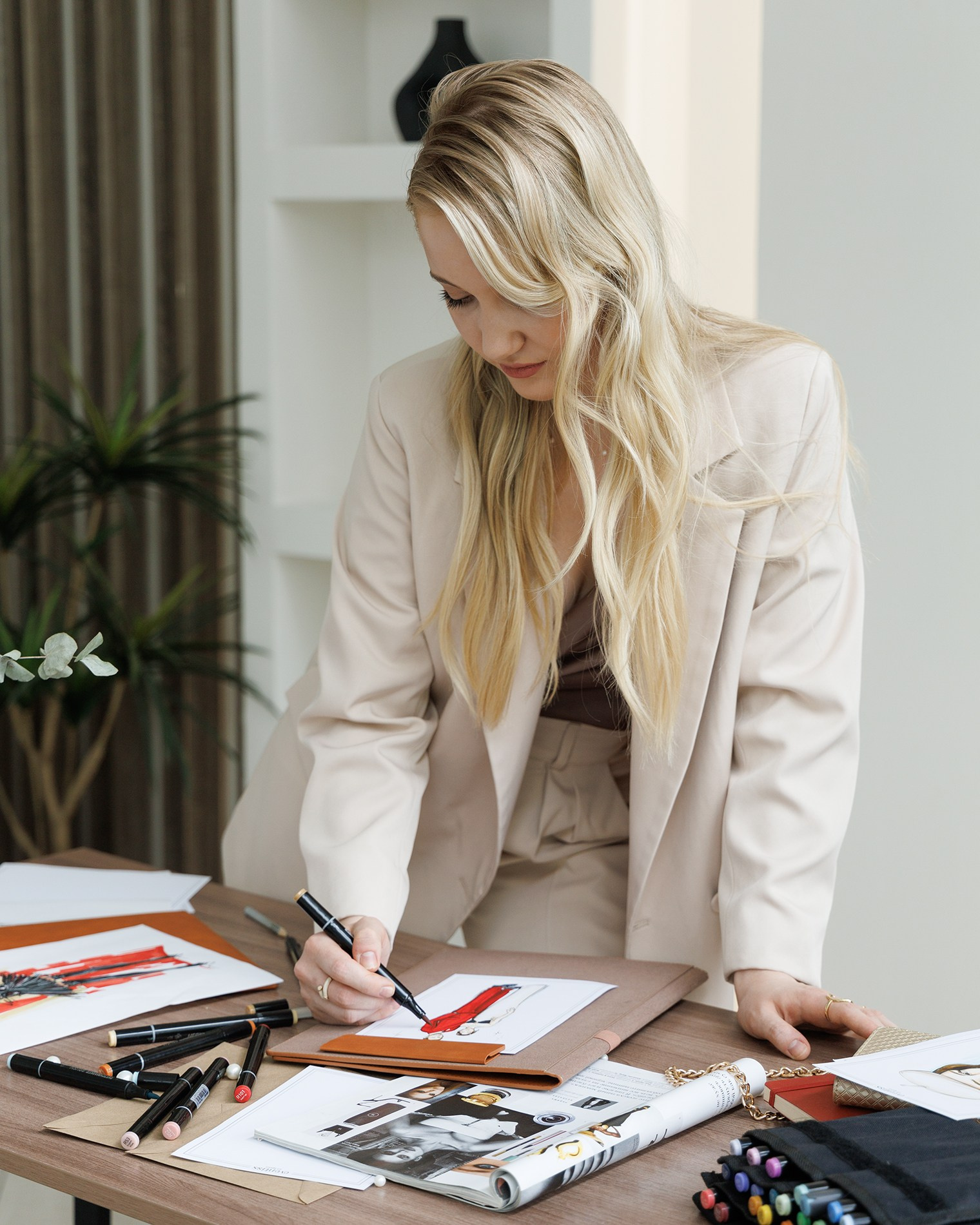 Главная. Eventiss art agency| Художники и арт-услуги на мероприятие Москва и МО