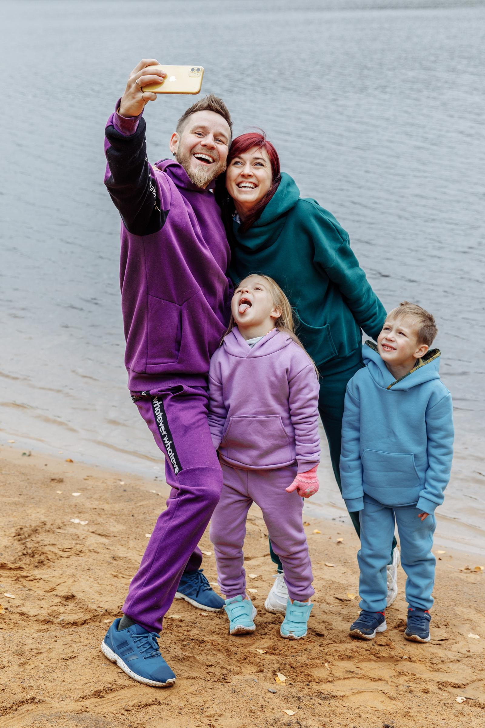 Семейная съемка. Ева Демидова. Спортсмен по конкуру в Санкт-Петербуре