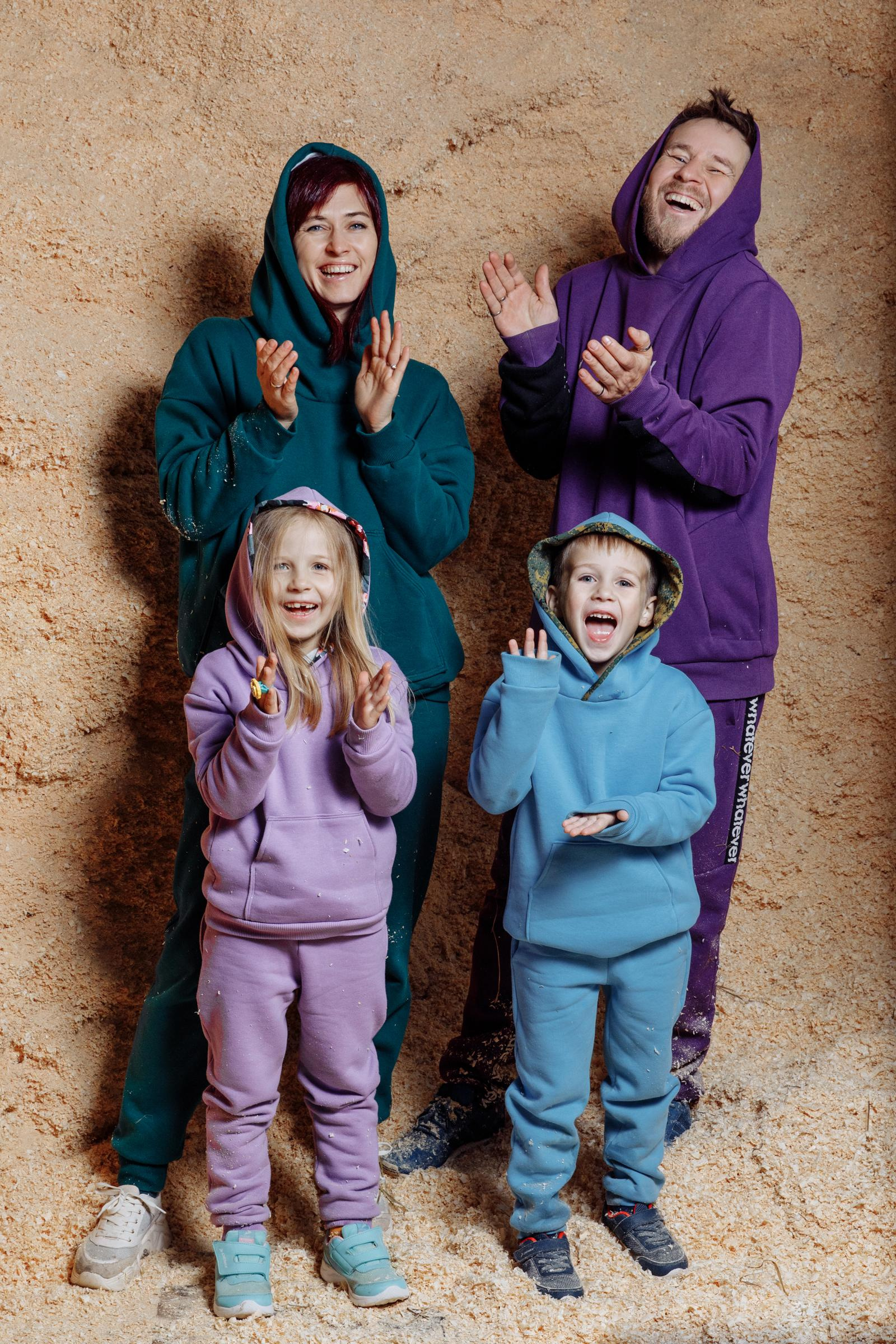 Семейная съемка. Ева Демидова. Спортсмен по конкуру в Санкт-Петербуре