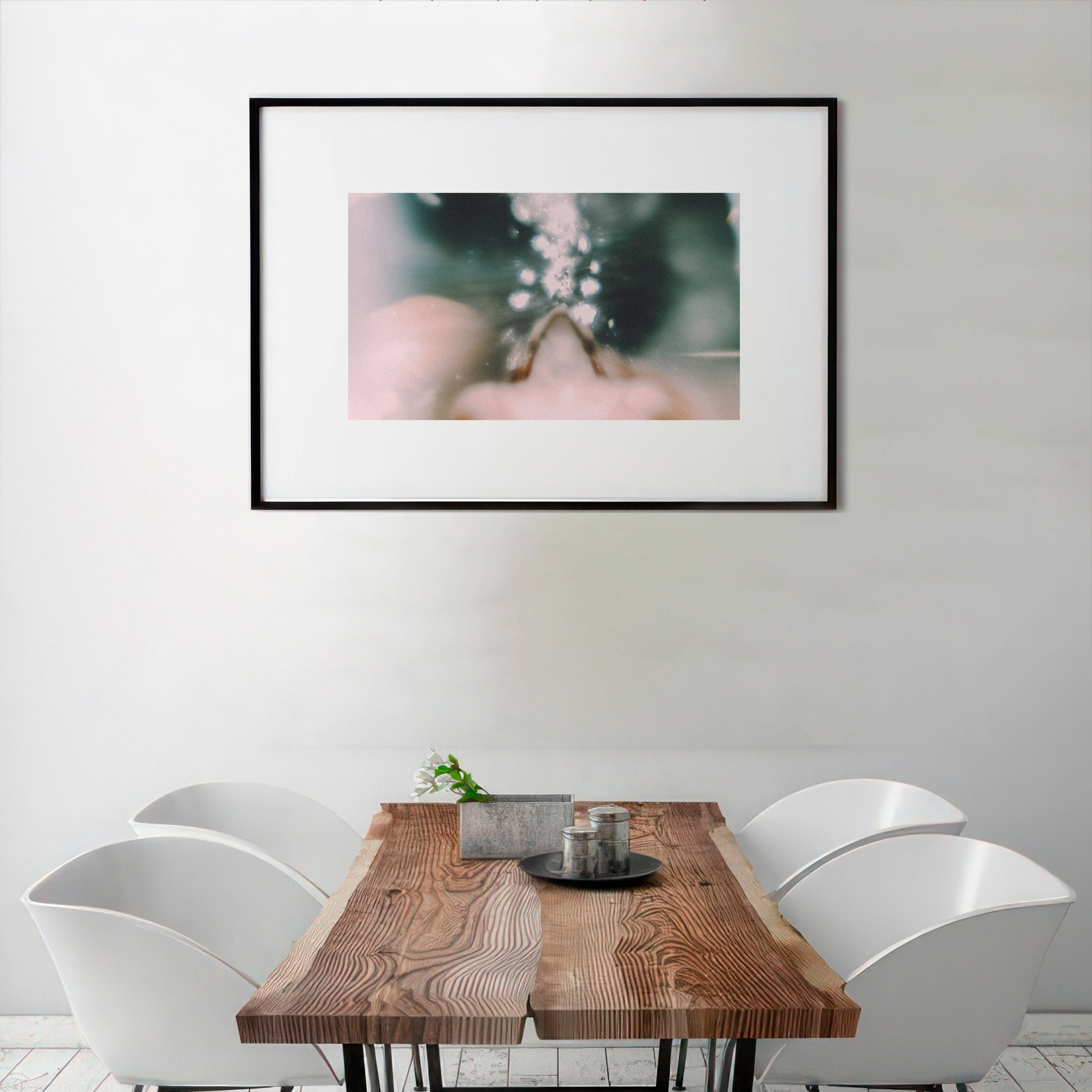 SOMETIMES SHE LOVES. Eduard Kopysov — International visual artist