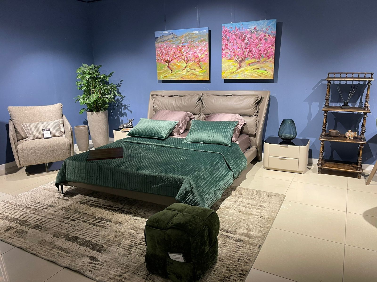 Художник Ленур Велиляев