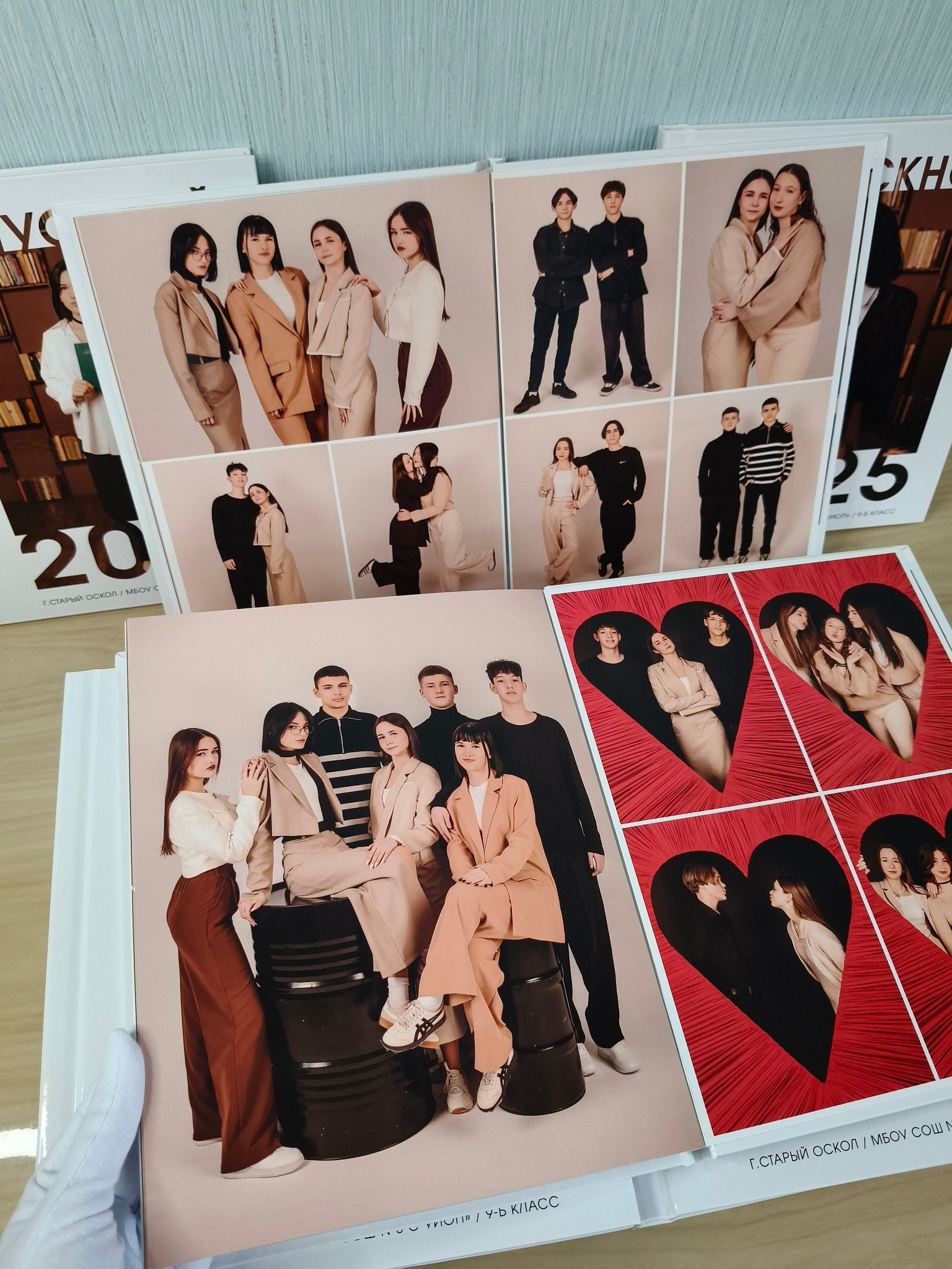 Выпускные альбомы Старый Оскол. Стильные выпускные альбомы в Старом Осколе. Свадебные фотокниги