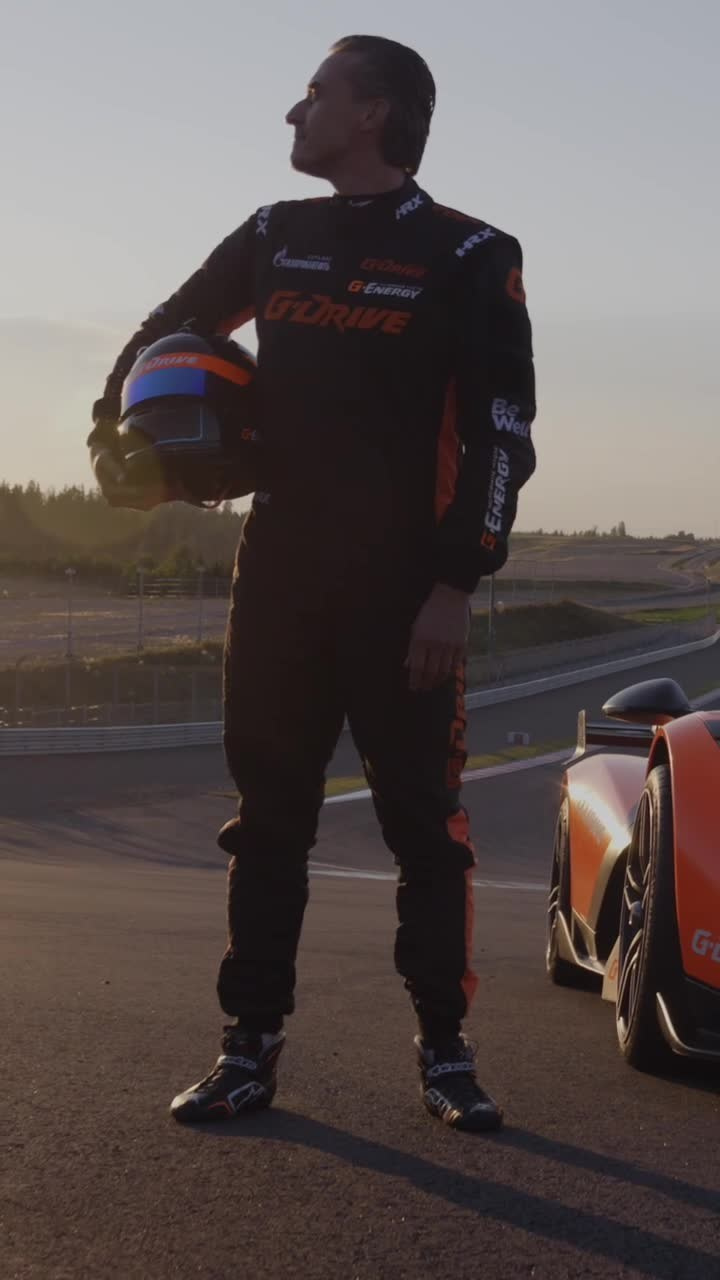 SOCIAL MEDIA. FILM CUT