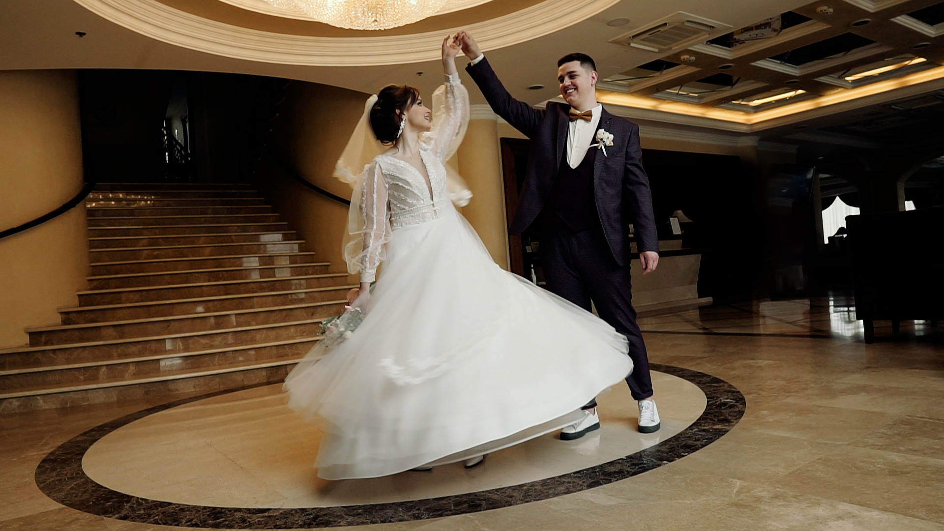 Свадебный клип. Свадебное видео. Свадебный фильм. Видеосъемка, видеограф в Донецке Николай Хоришко