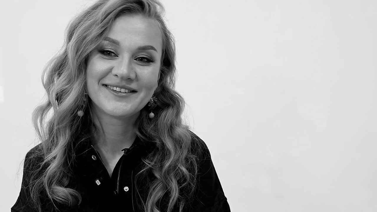 Интервью. ЗЕРКАЛО ГОРОДА — социальный фото- проект Нижнего Новгорода о счастье, любви и доброте друг к другу