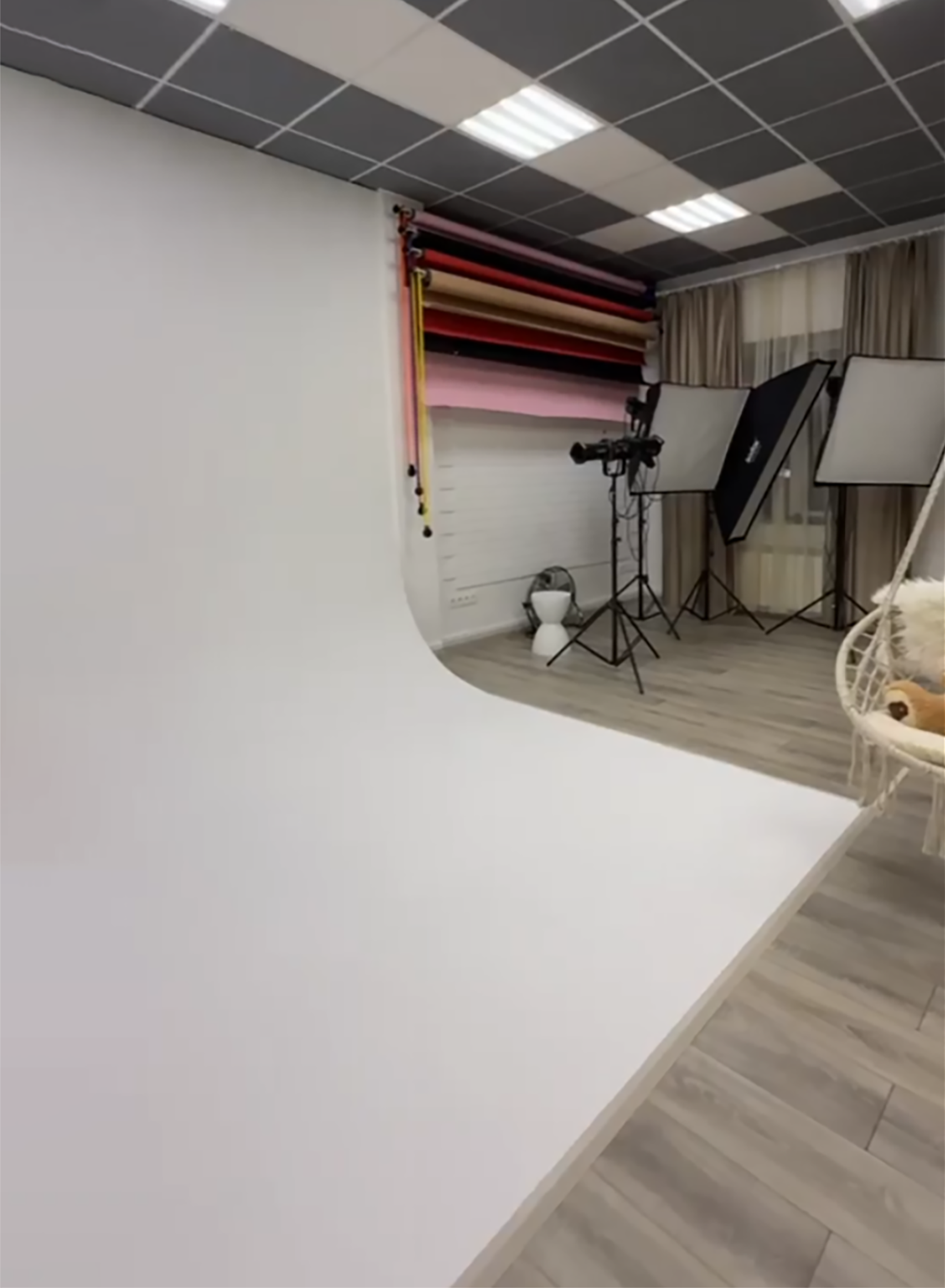 фотостудия с циклорамой и цветным фоном nice в жуковском