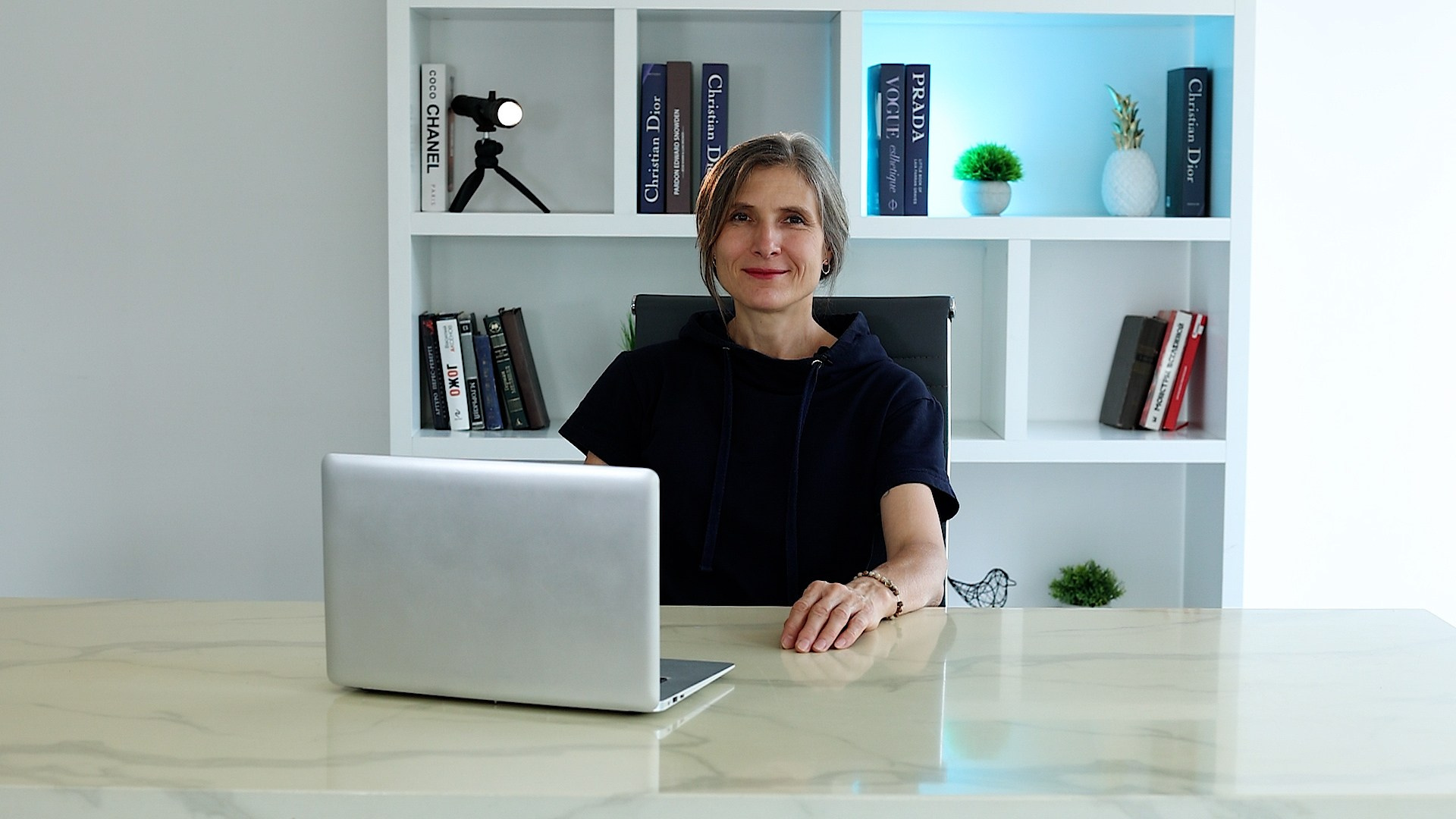 Что надеть на видео съемку. Видеограф и фотограф Надежда Корнейчик