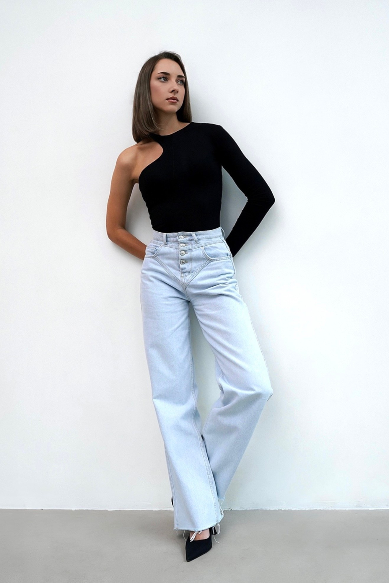 Юлия З. Фото и видео продакшн в Москве — съемка для брендов и маркетплейсов