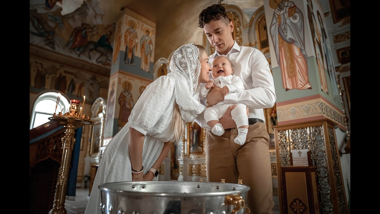 Фильмы о вашем таинстве. Фото- и видеосъёмка крещения и венчания. Фотограф на крещение Москва