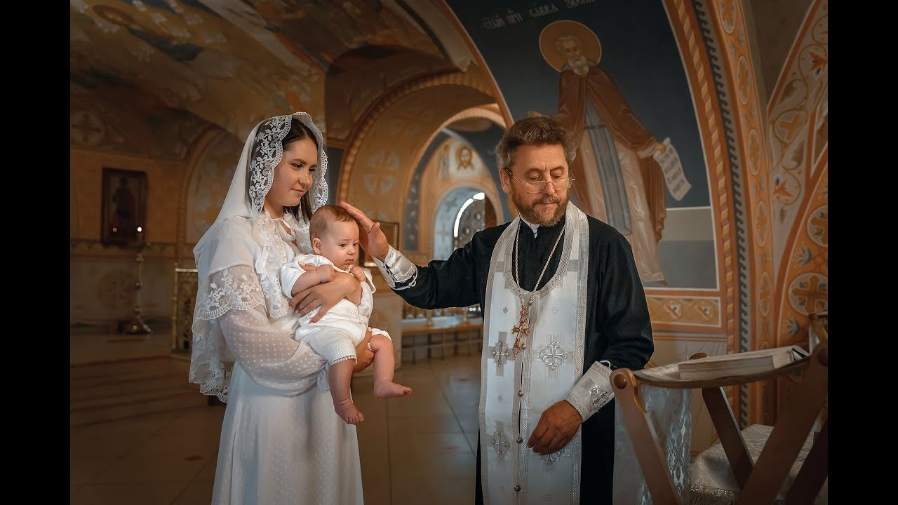 Фильмы о вашем таинстве. Фото- и видеосъёмка крещения и венчания. Фотограф на крещение Москва