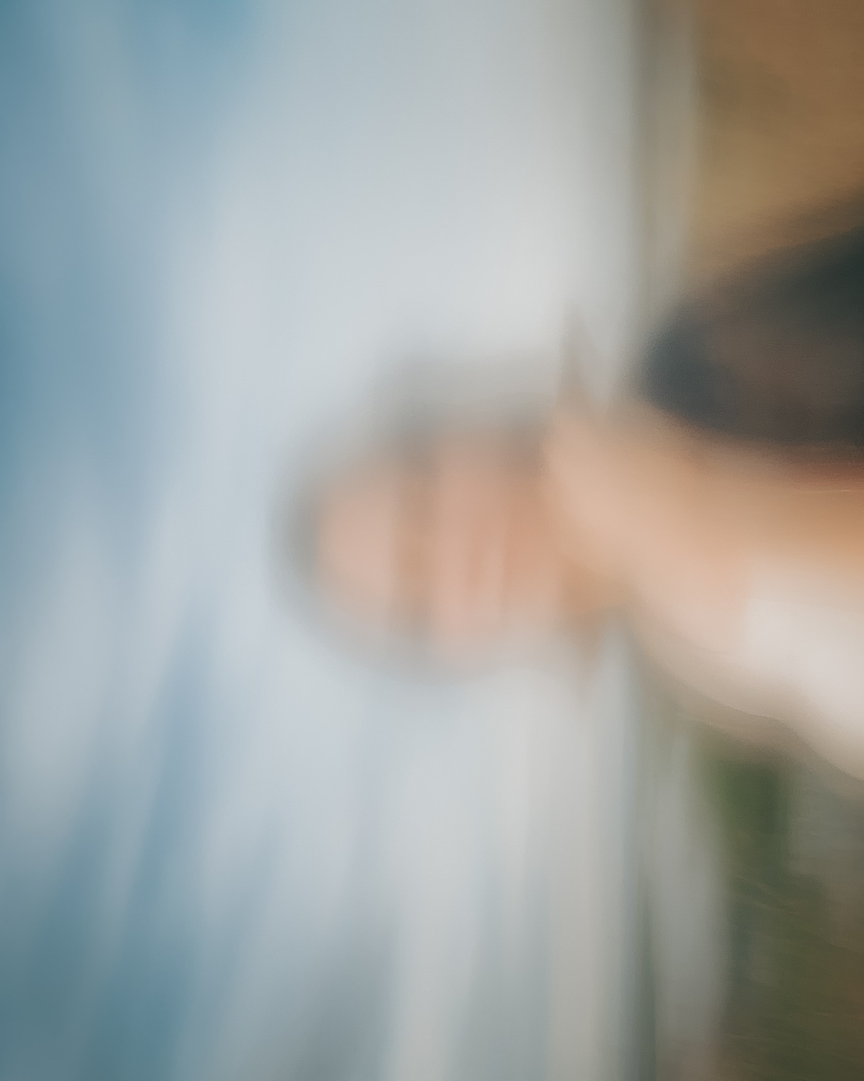 HELLO LIGHT. Uvaliss | Alice Feer
