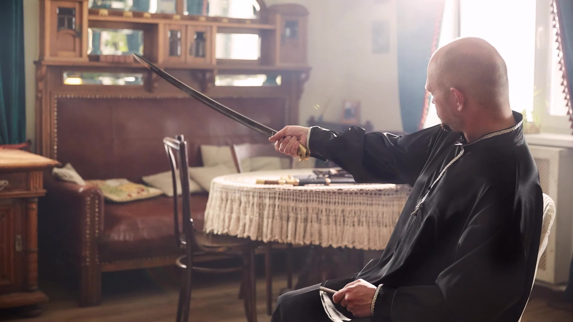 Portrait photo session. Photographer for business Mikhail Semenov. Aqua photo studio, photo school