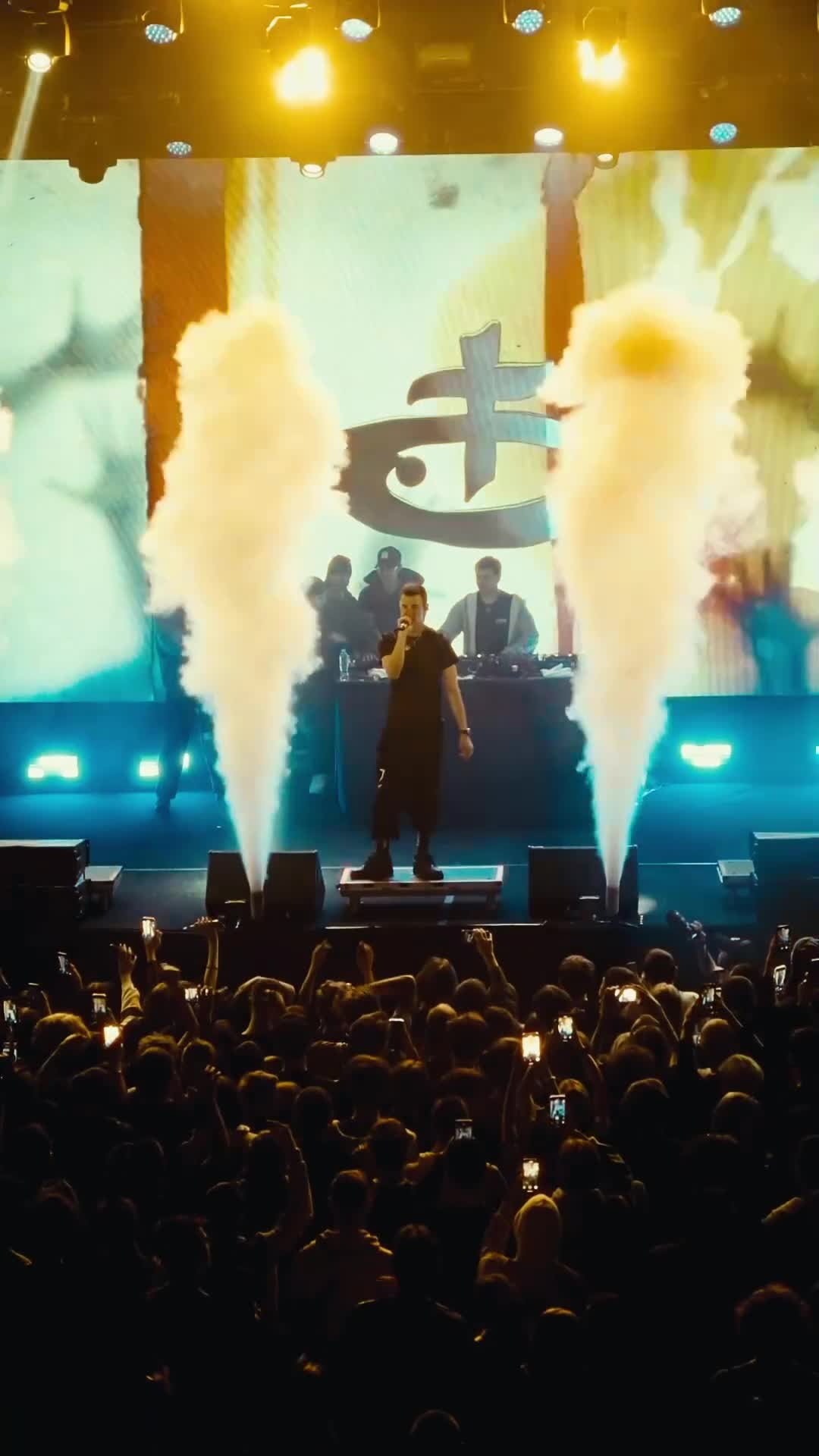 Репортажный фотограф и видеограф в Москве