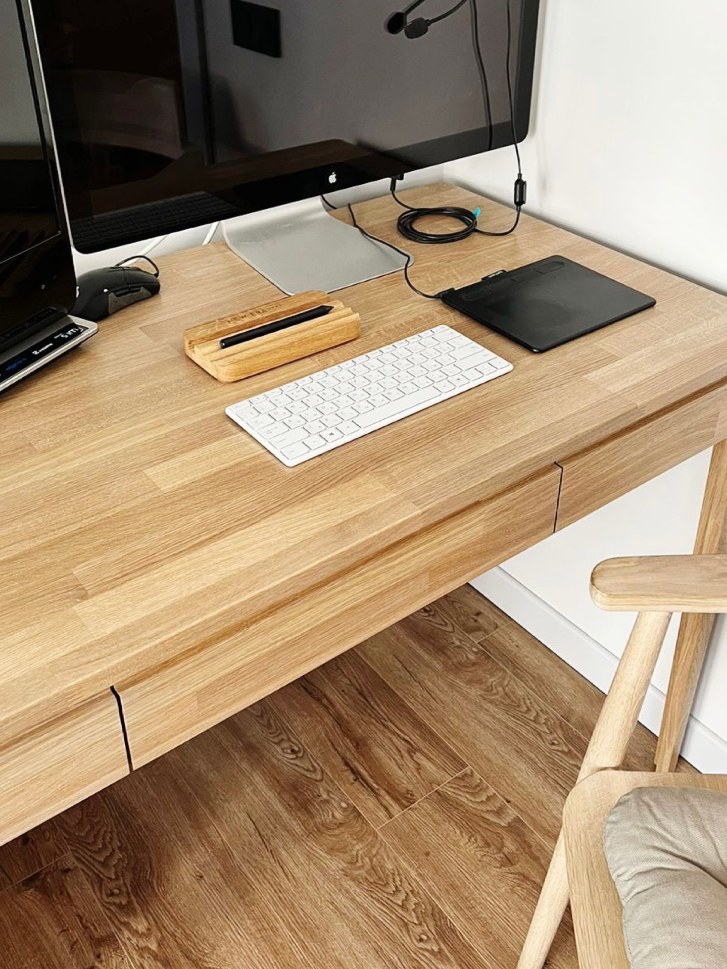 Мебель из массива дуба. Современный стиль и лаконичный дизайн! NEW ERA mebel. Доставка по всей России!