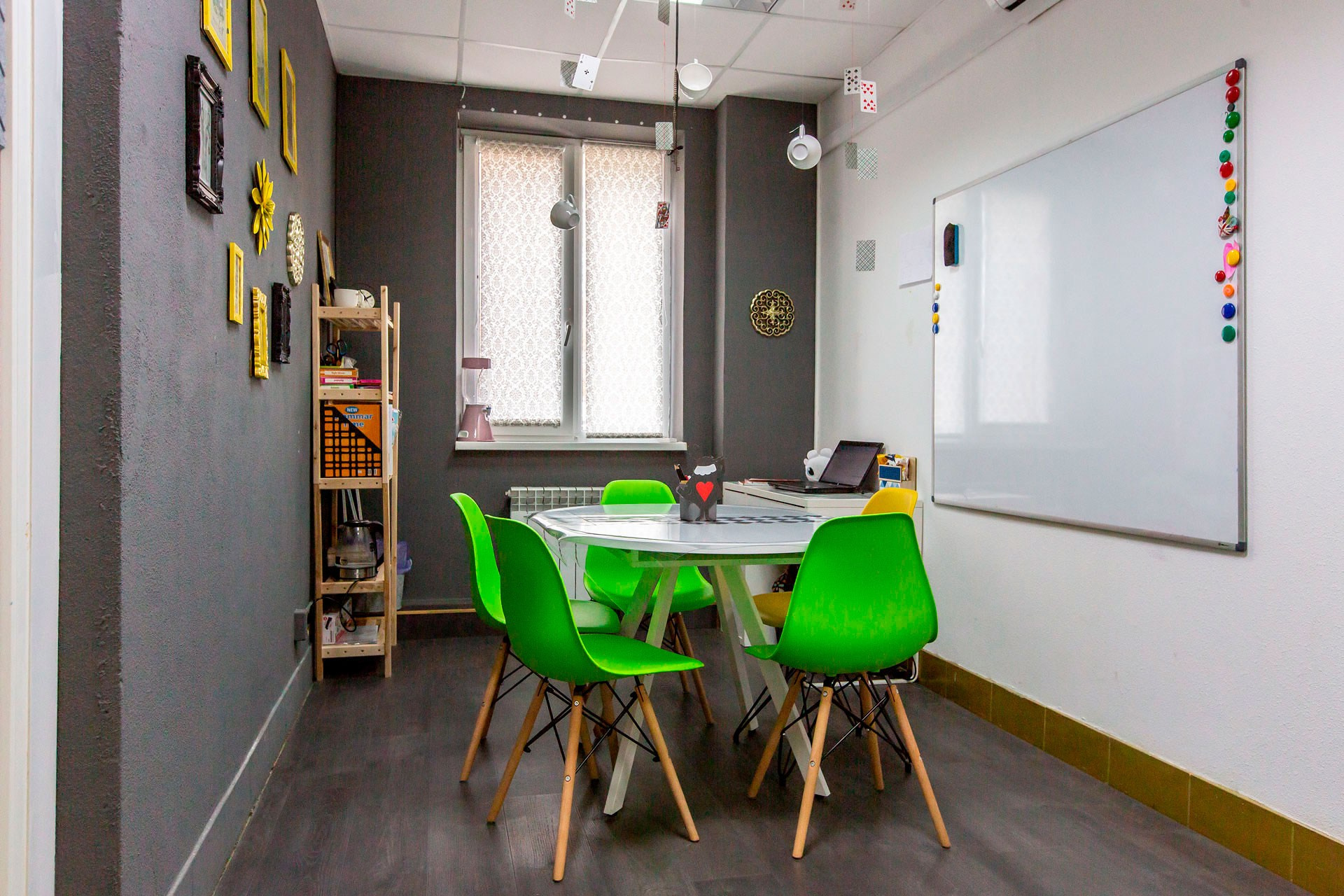 Лента. Коммерческая недвижимость в Санкт-Петербурге