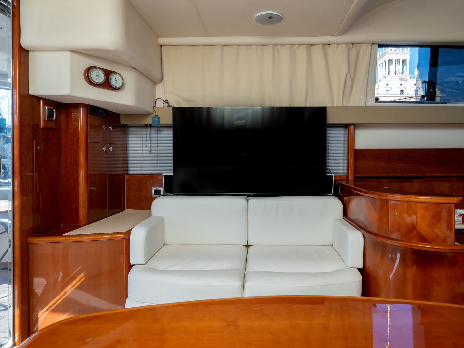 ПРЕМИУМ VIP ЯХТЫ В СОЧИ. Аренда Яхт в Сочи от Эконом до Премиум Класса