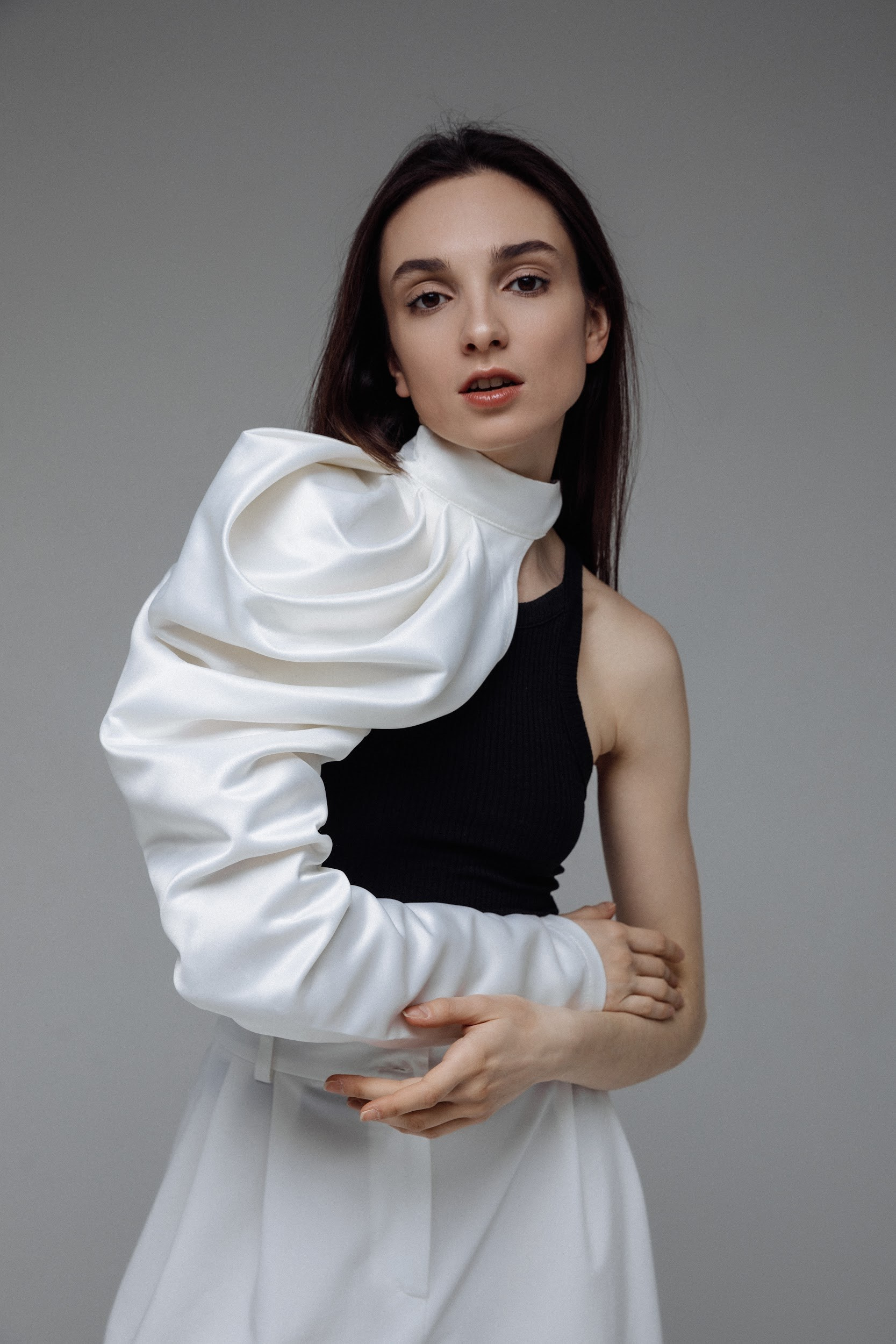 Мария С. Фото и видео продакшн в Москве — съемка для брендов и маркетплейсов