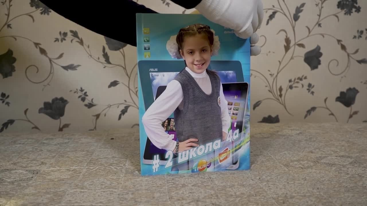 Выпускной школьный альбом «Робот» в г. Пермь. Михаил Соколов Выпускные альбомы для детских садов и школ в г. Пермь