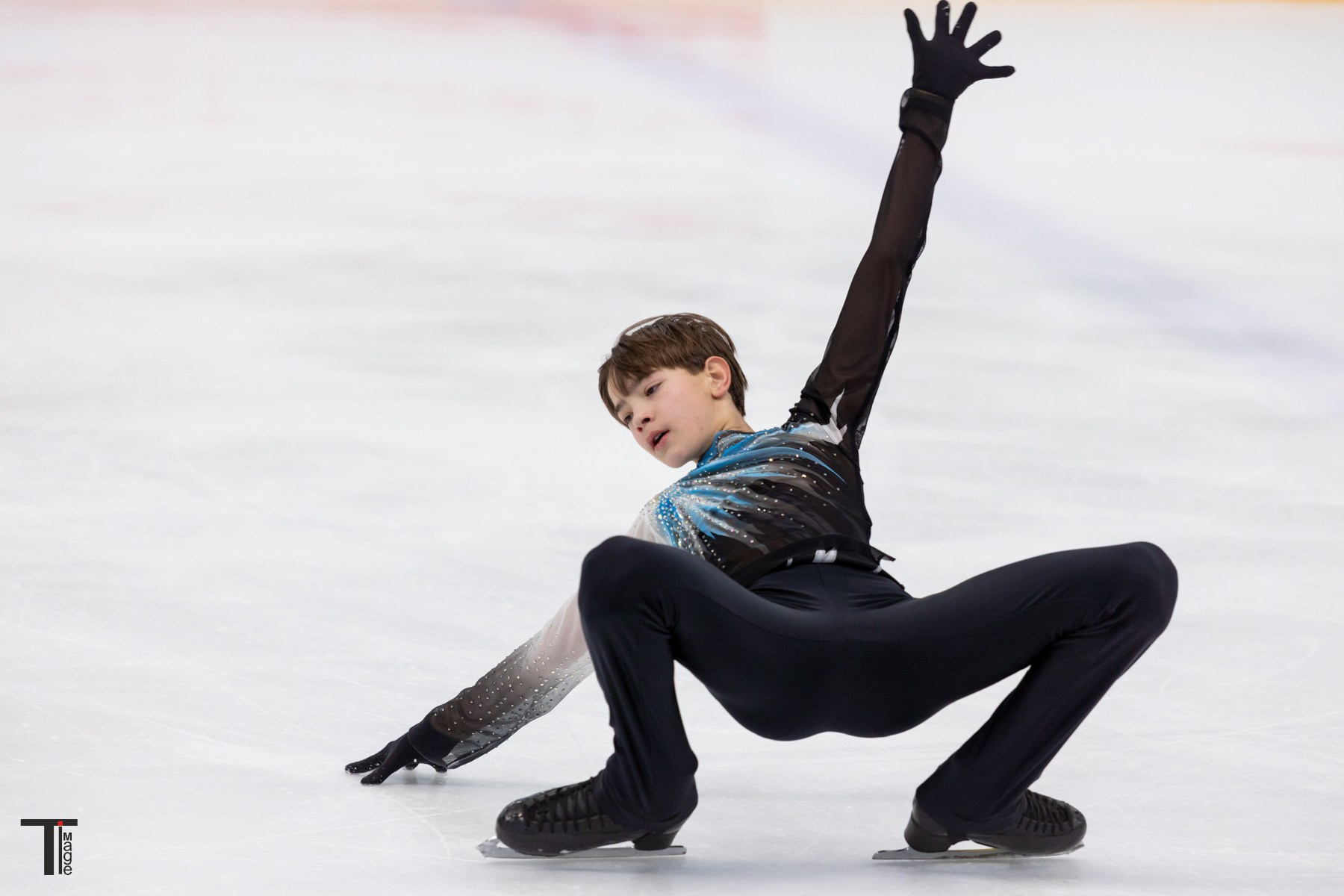 Спортивная фотография. Имидж Технологии — Производство сувенирных магнитов, заливных этикеток и значков. Репортажная фотография в Кирове Кировской области