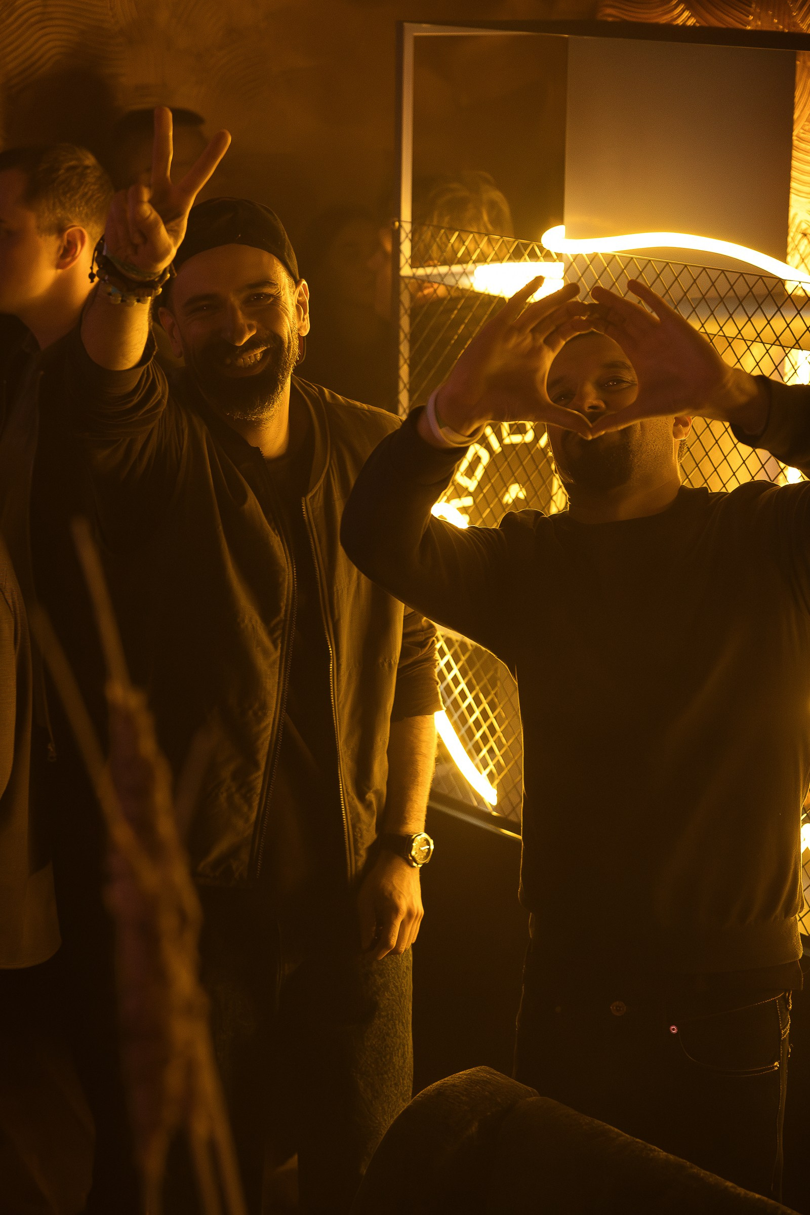 Фотограф на вечеринку спб. VERSLIBRE | Свадебный и репортажный фотограф в Санкт-Петербурге, Москве, и Поволжье