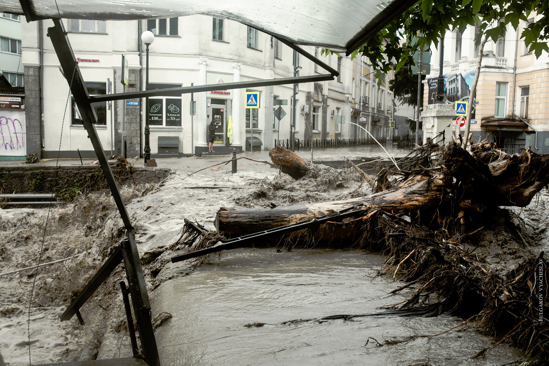 Наводнение в Ялте 18.06.2021. Свадебный фотограф ростов-на-Дону / Сочи / Москва