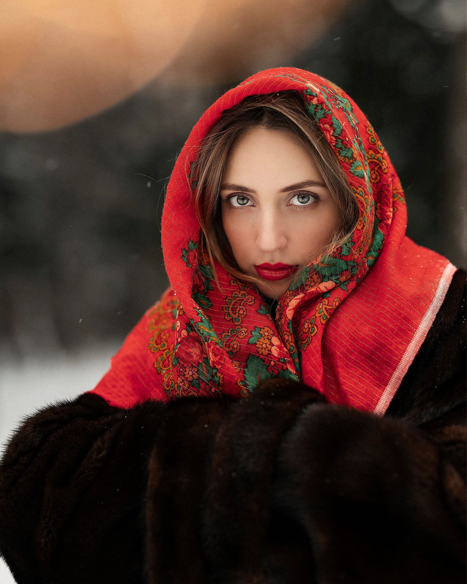 Зимняя сказка для русской красавицы. Женский и семейный фотограф в Москве Виктория