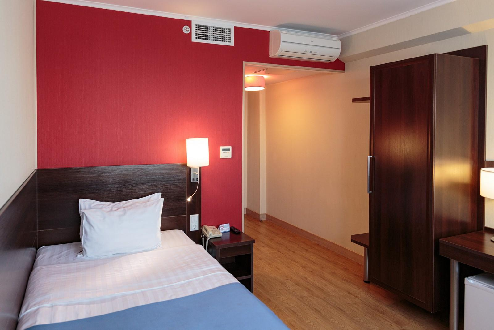 Номера Гостиничного комплекса Севастополь. Свадебный и репортажный фотограф в Москве и Московской области