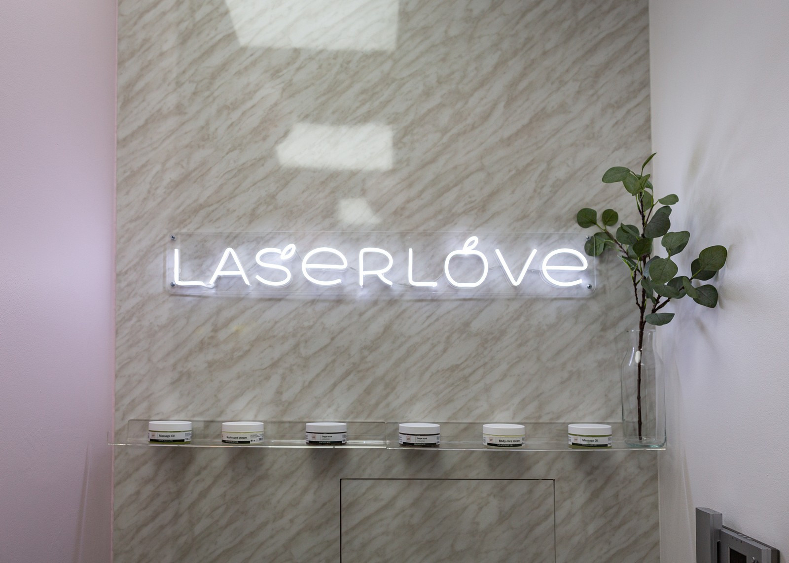 Студия Laser Love. Свадебный и репортажный фотограф в Москве и Московской области
