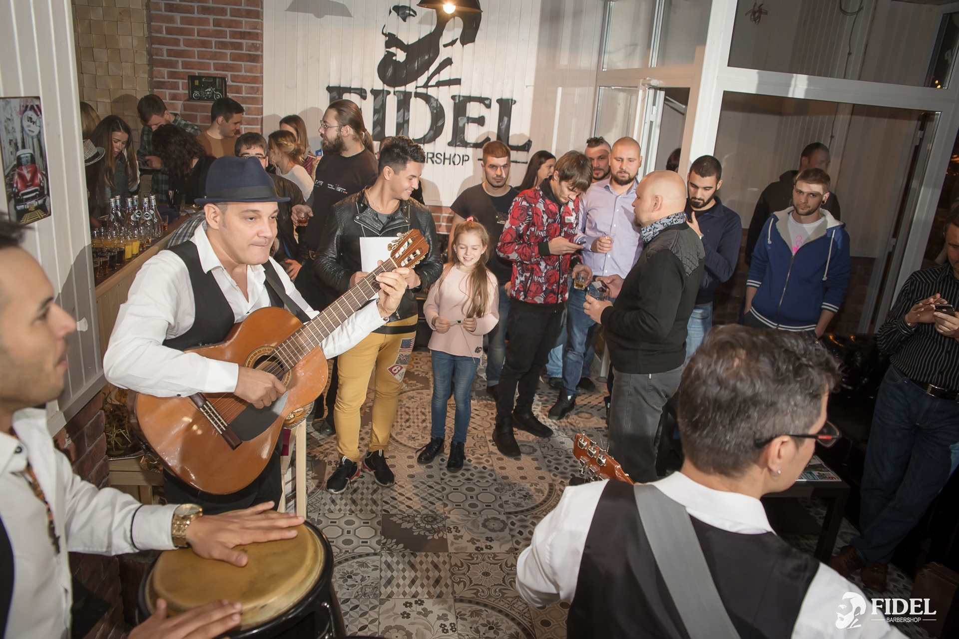 Барбершоп Fidel. Свадебный и репортажный фотограф в Москве и Московской области