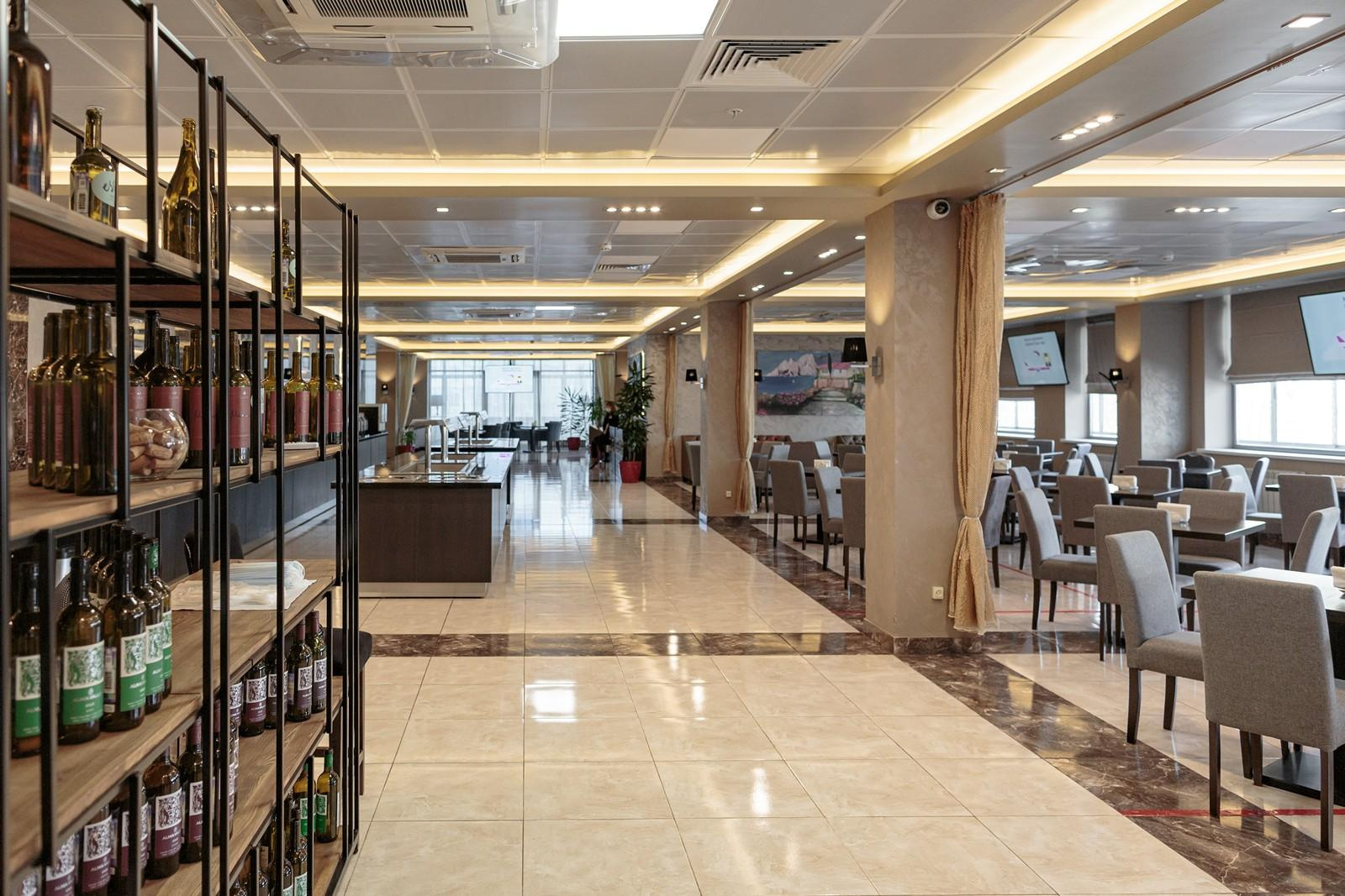 Ресторан Крым Гостиничного комплекса Севастополь. Свадебный и репортажный фотограф в Москве и Московской области