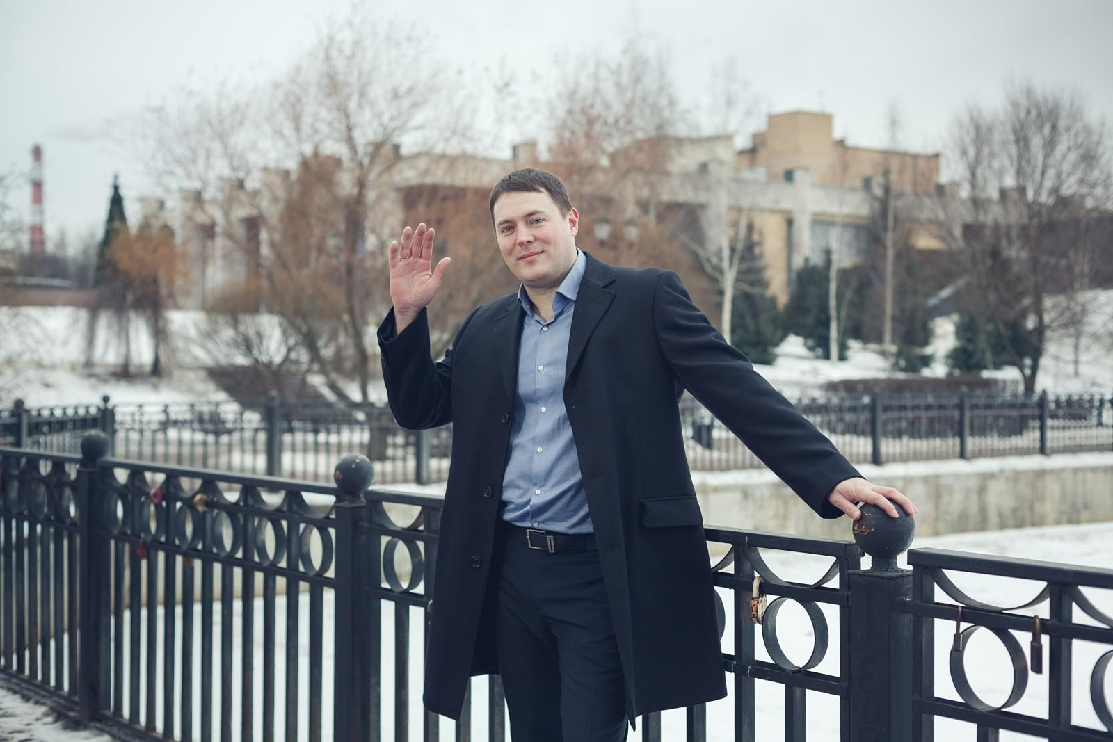 Мужской городской портрет. Свадебный и репортажный фотограф в Москве и Московской области