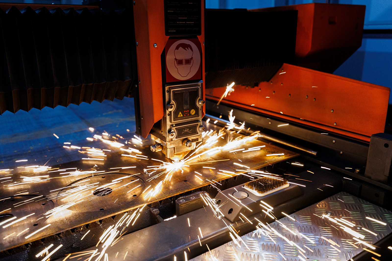 Промышленный контент. Свадебный и репортажный фотограф в Москве и Московской области