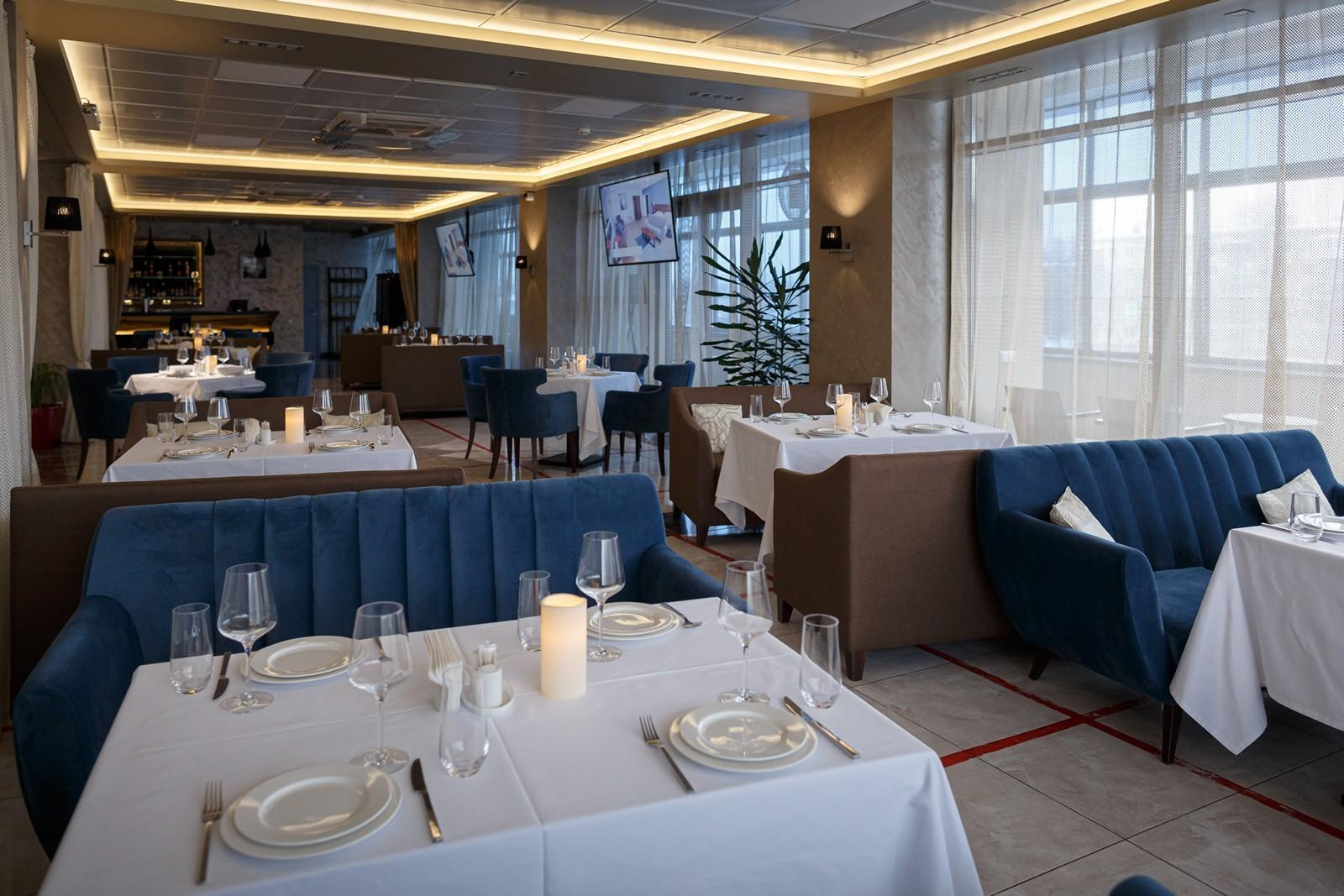 Ресторан Крым Гостиничного комплекса Севастополь. Свадебный и репортажный фотограф в Москве и Московской области